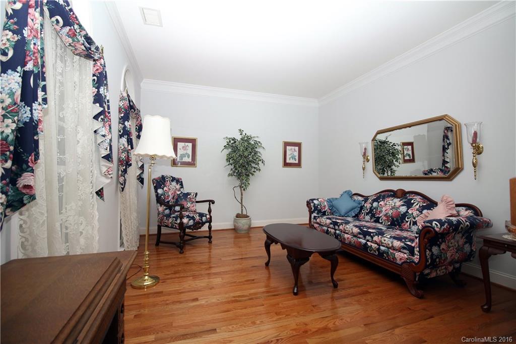 Oak Park - Residential