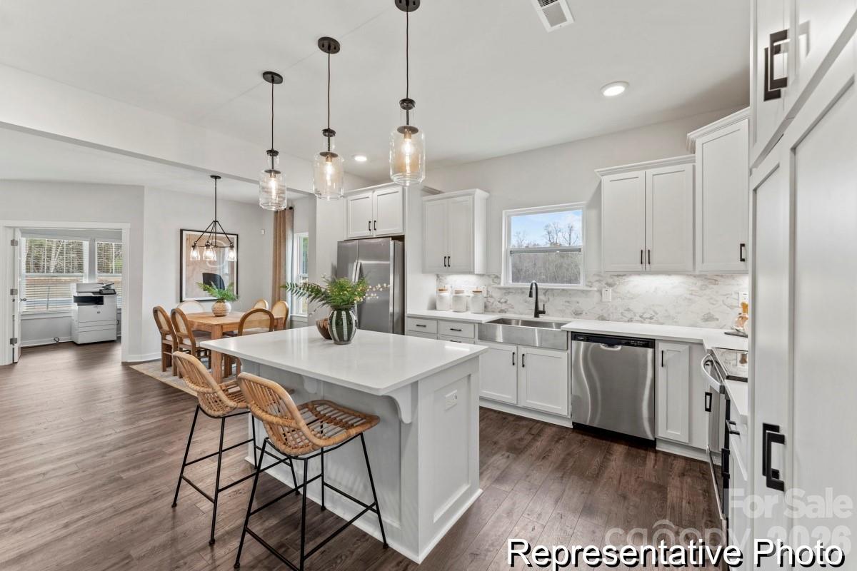 132 Pembroke Way 21