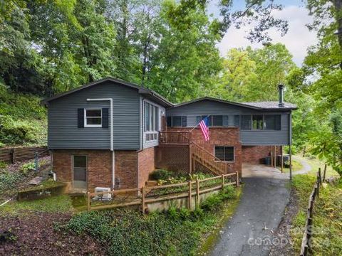 A home in Waynesville