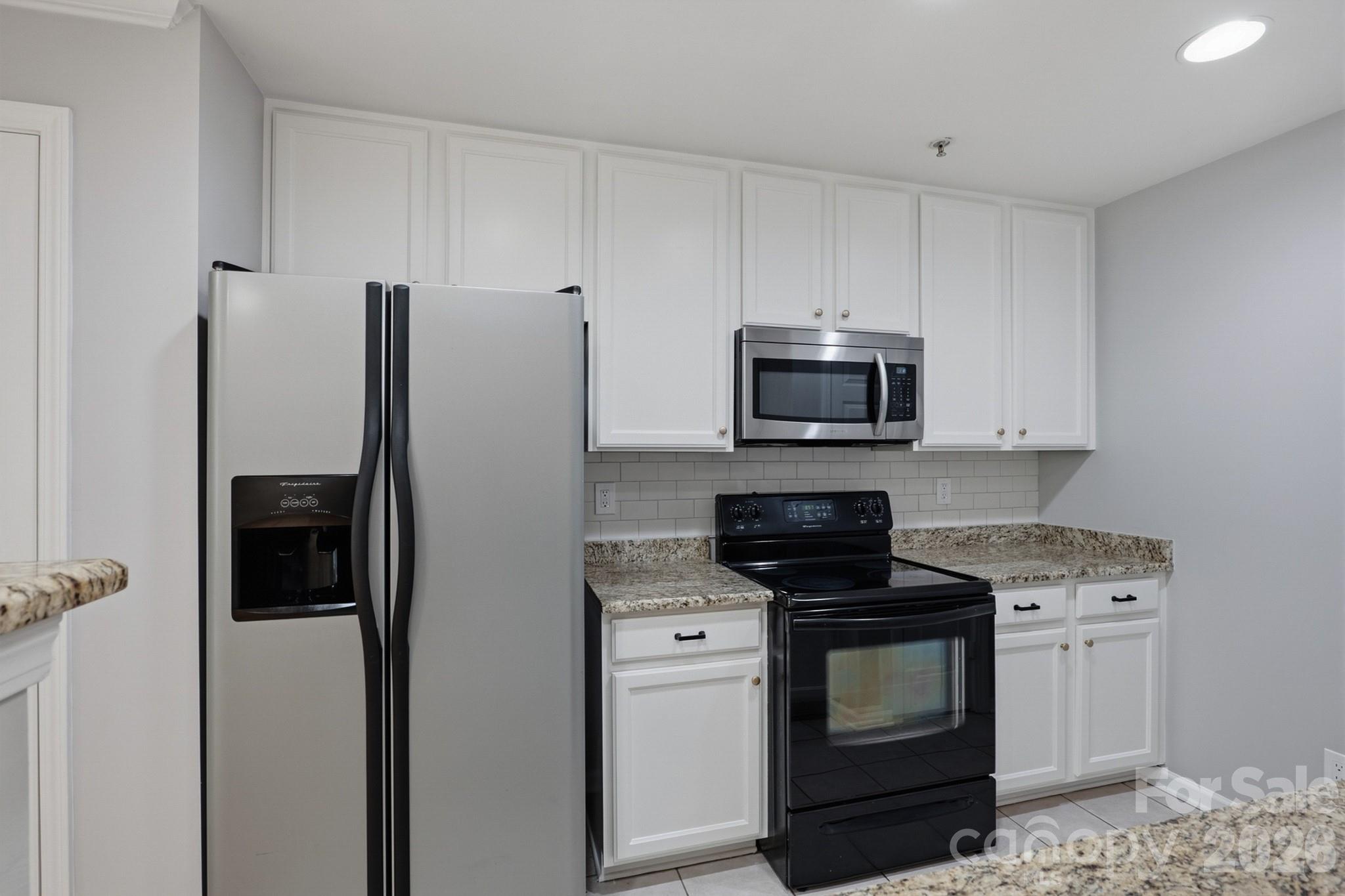 Renaissance Townhome Lofts Condo - Residential