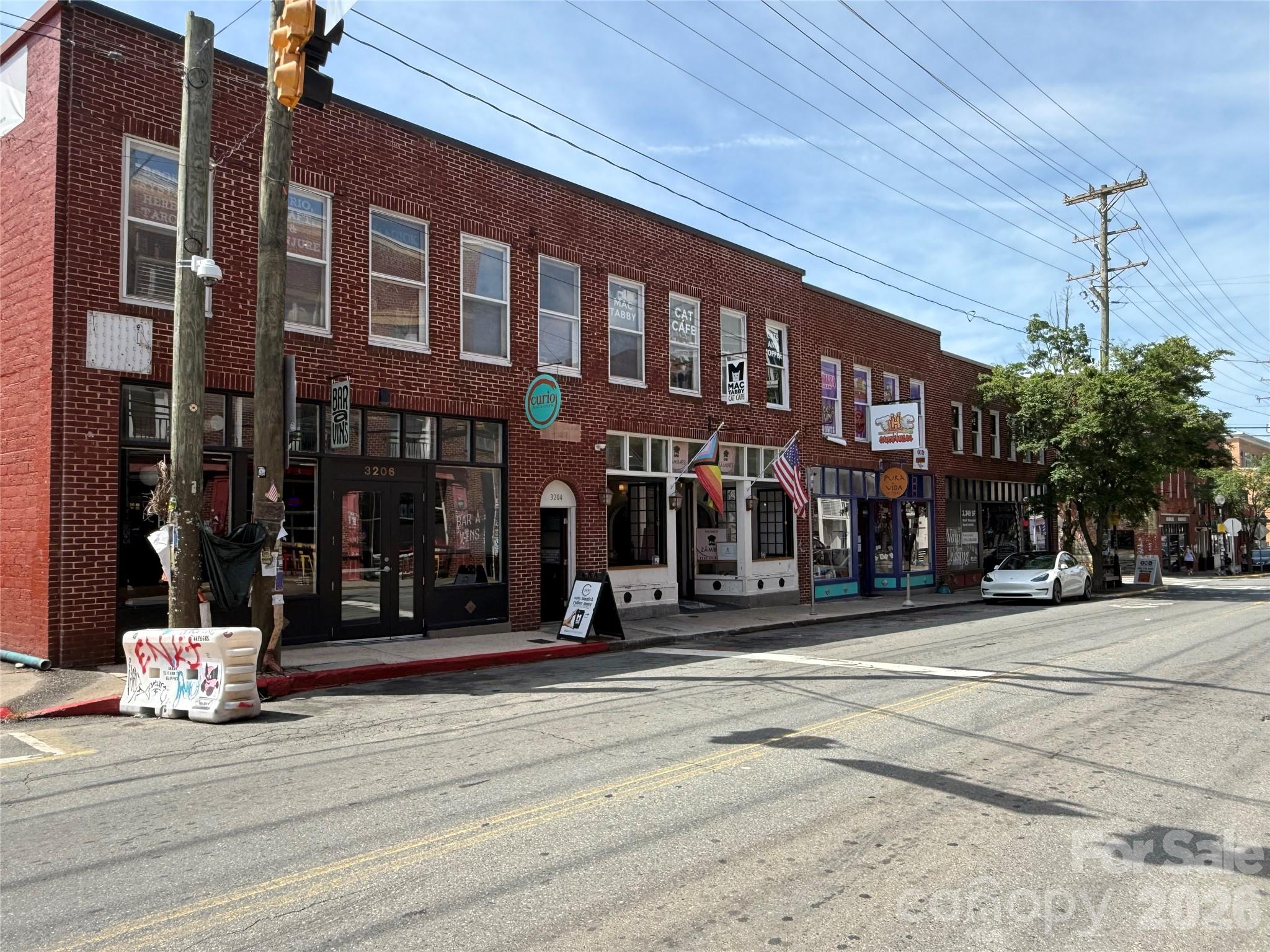 Renaissance Townhome Lofts Condo - Residential