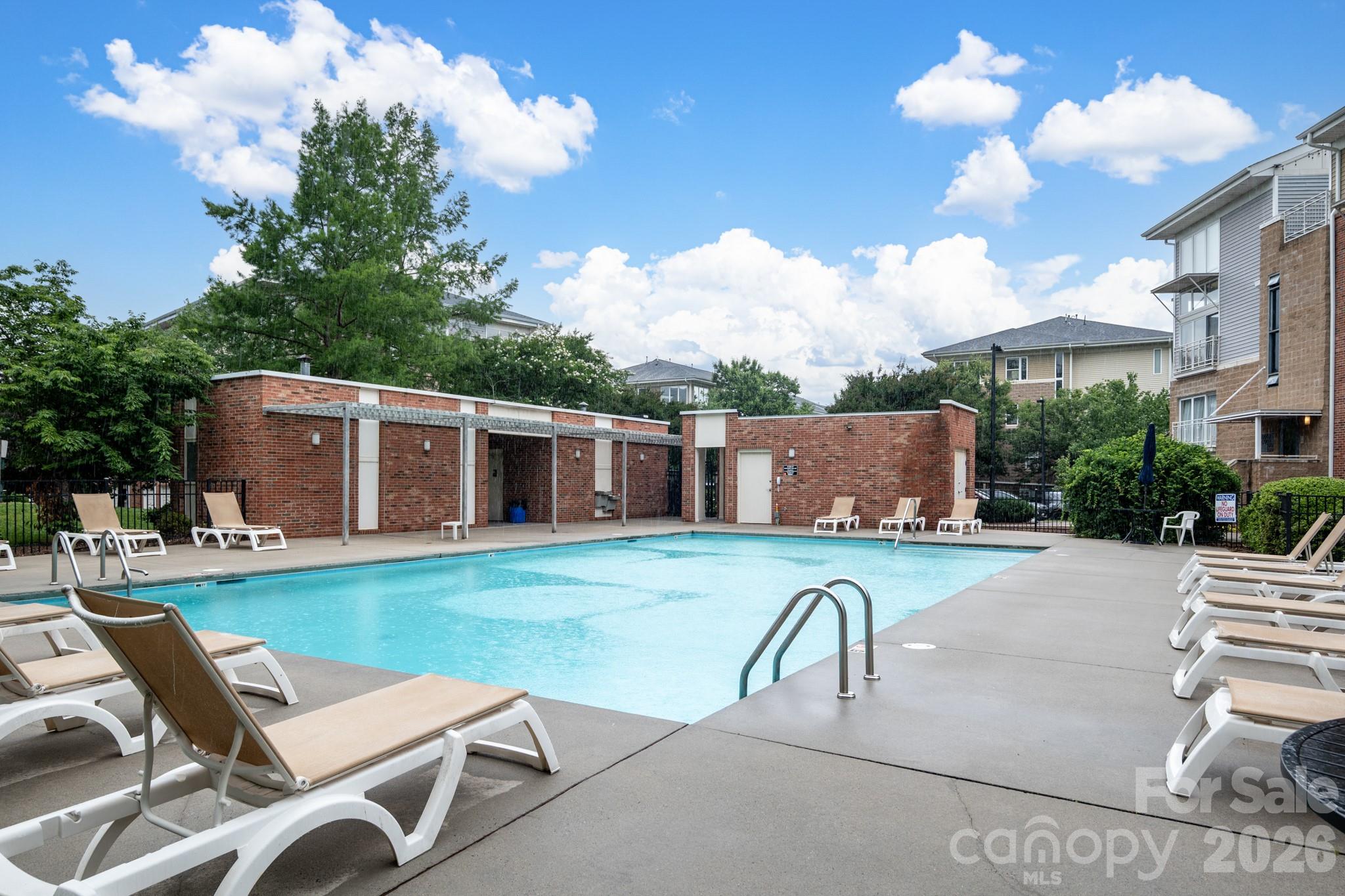 Renaissance Townhome Lofts Condo - Residential