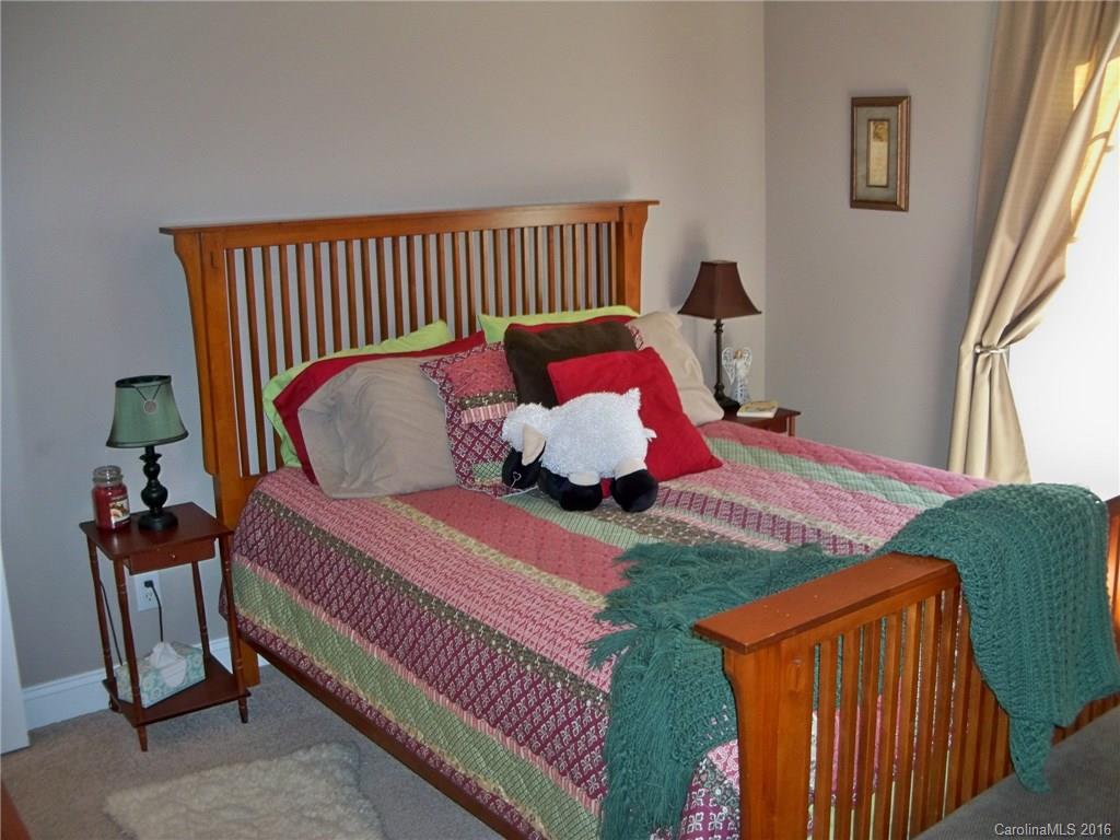 Oak Creek - Residential