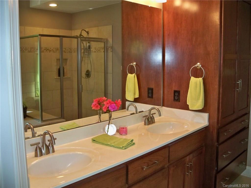 Oak Creek - Residential