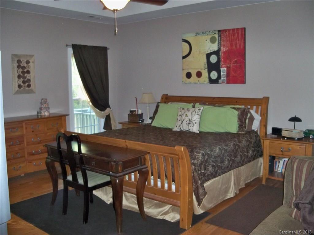 Oak Creek - Residential