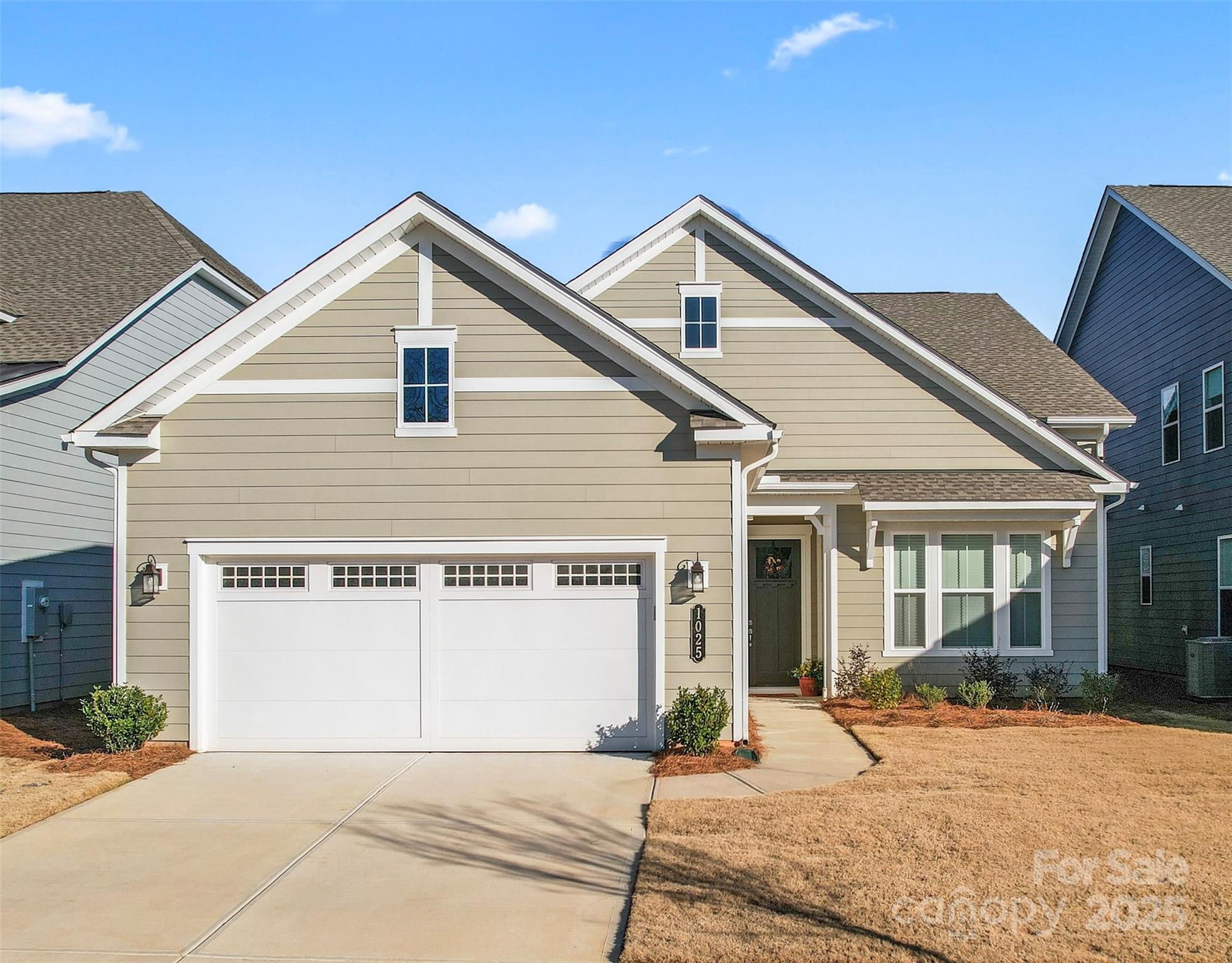 1025 Lake Como Drive