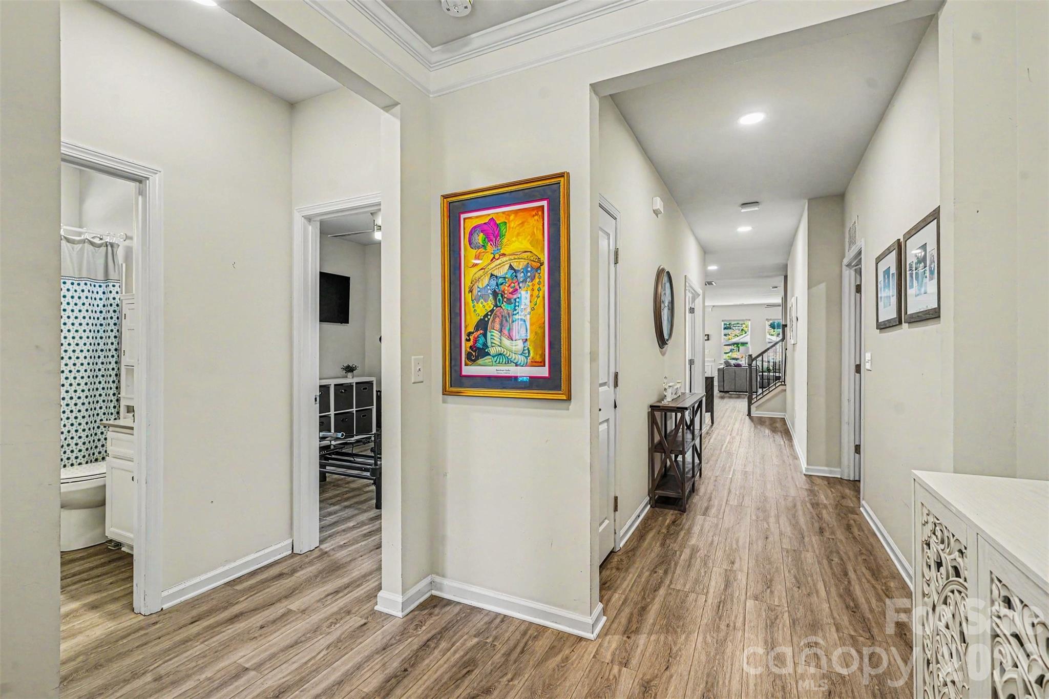 3024 Deep River Way