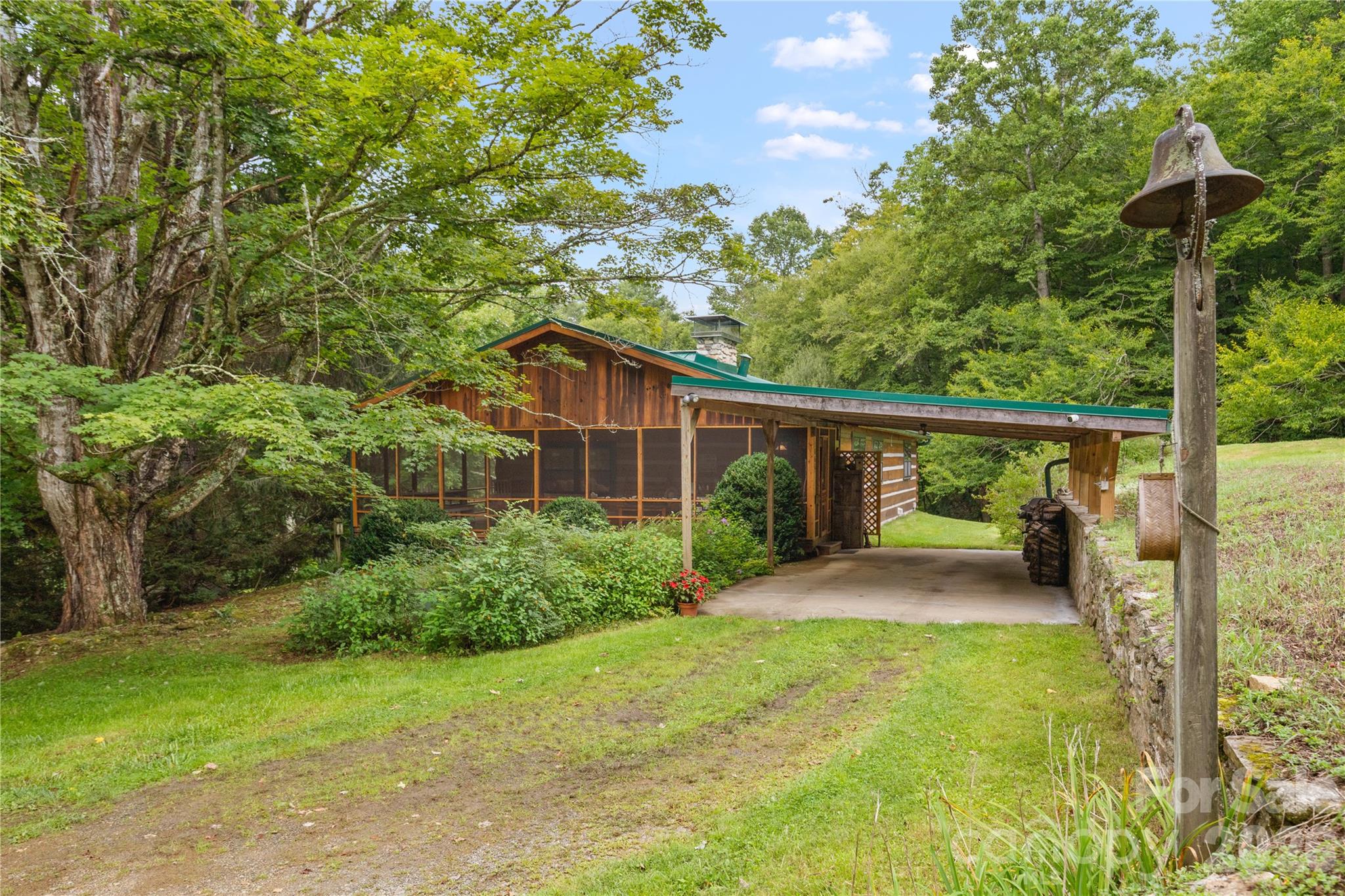 1061 Indian Trail Road