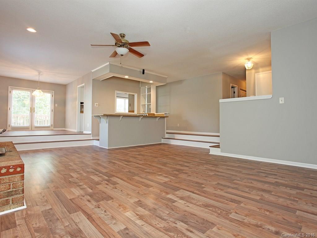 Willowbrook - Residential