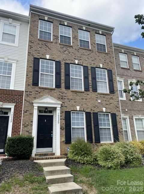 Photo of 10020 Kings Parade Boulevard, Charlotte, NC 28273 (MLS # 4353159)