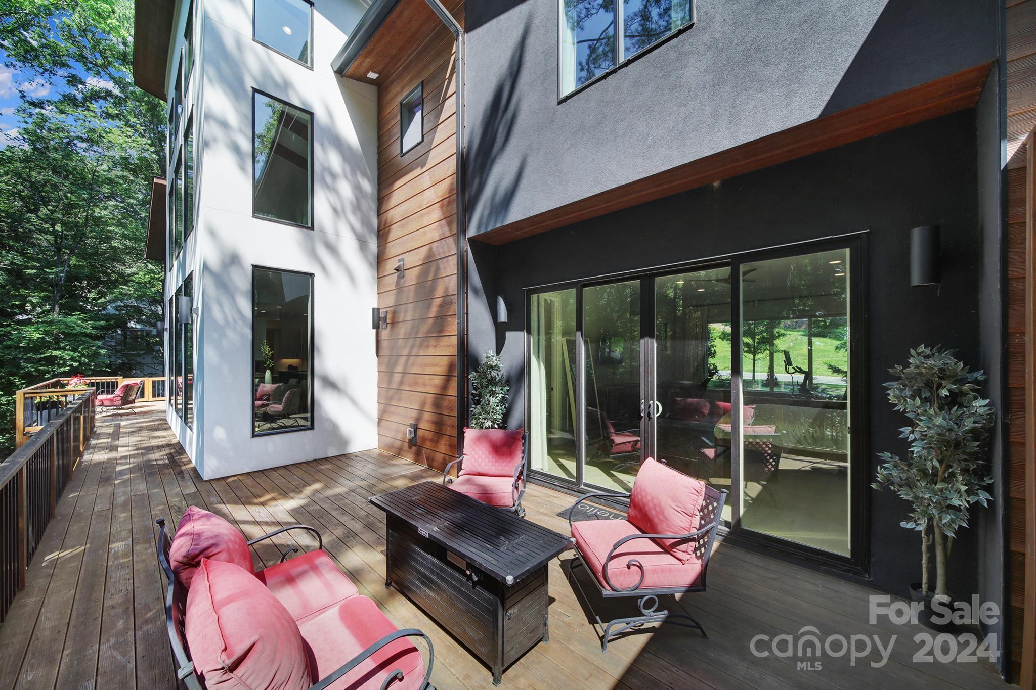 Huntingtowne Farms - Residential