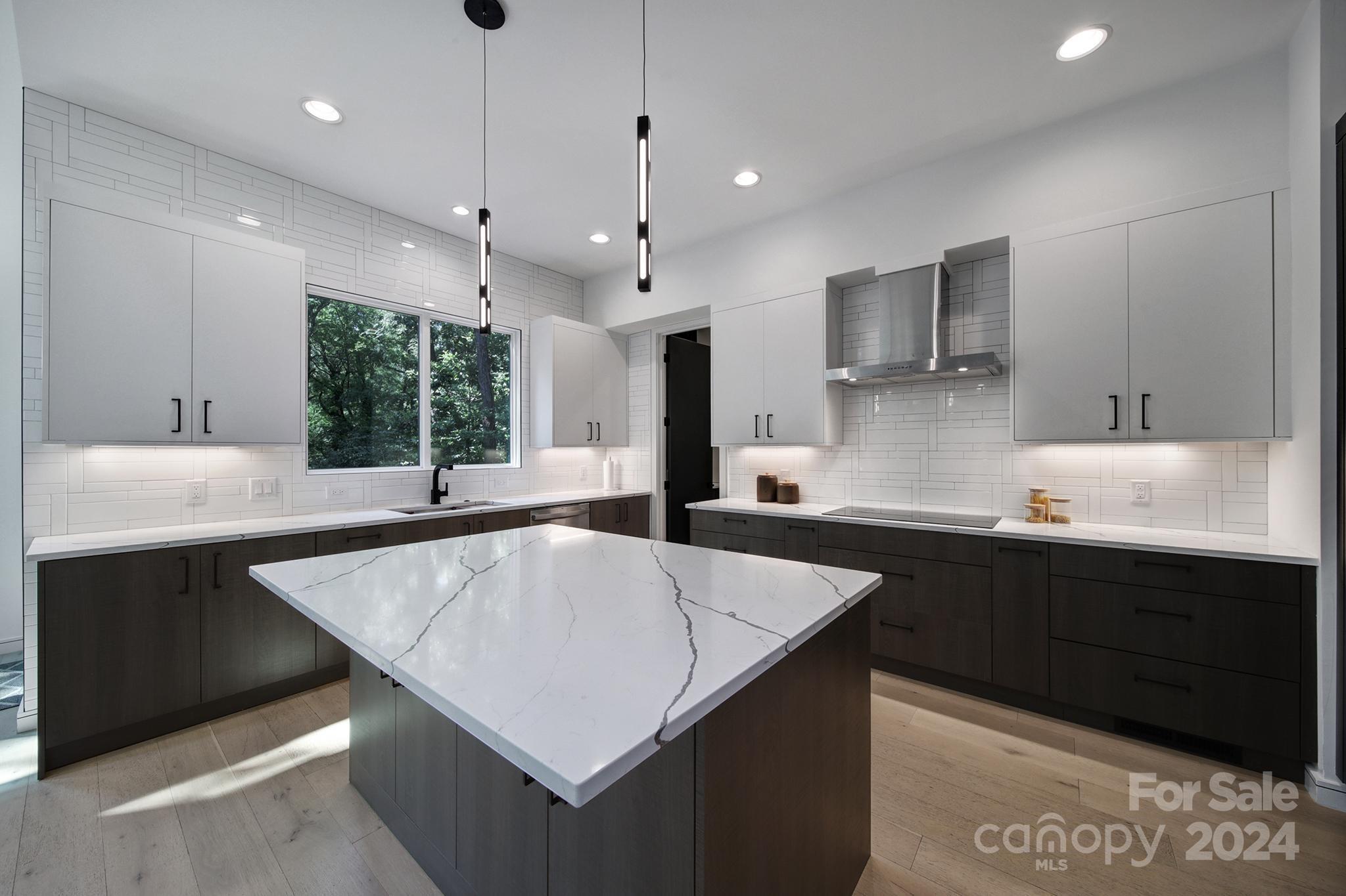 Huntingtowne Farms - Residential