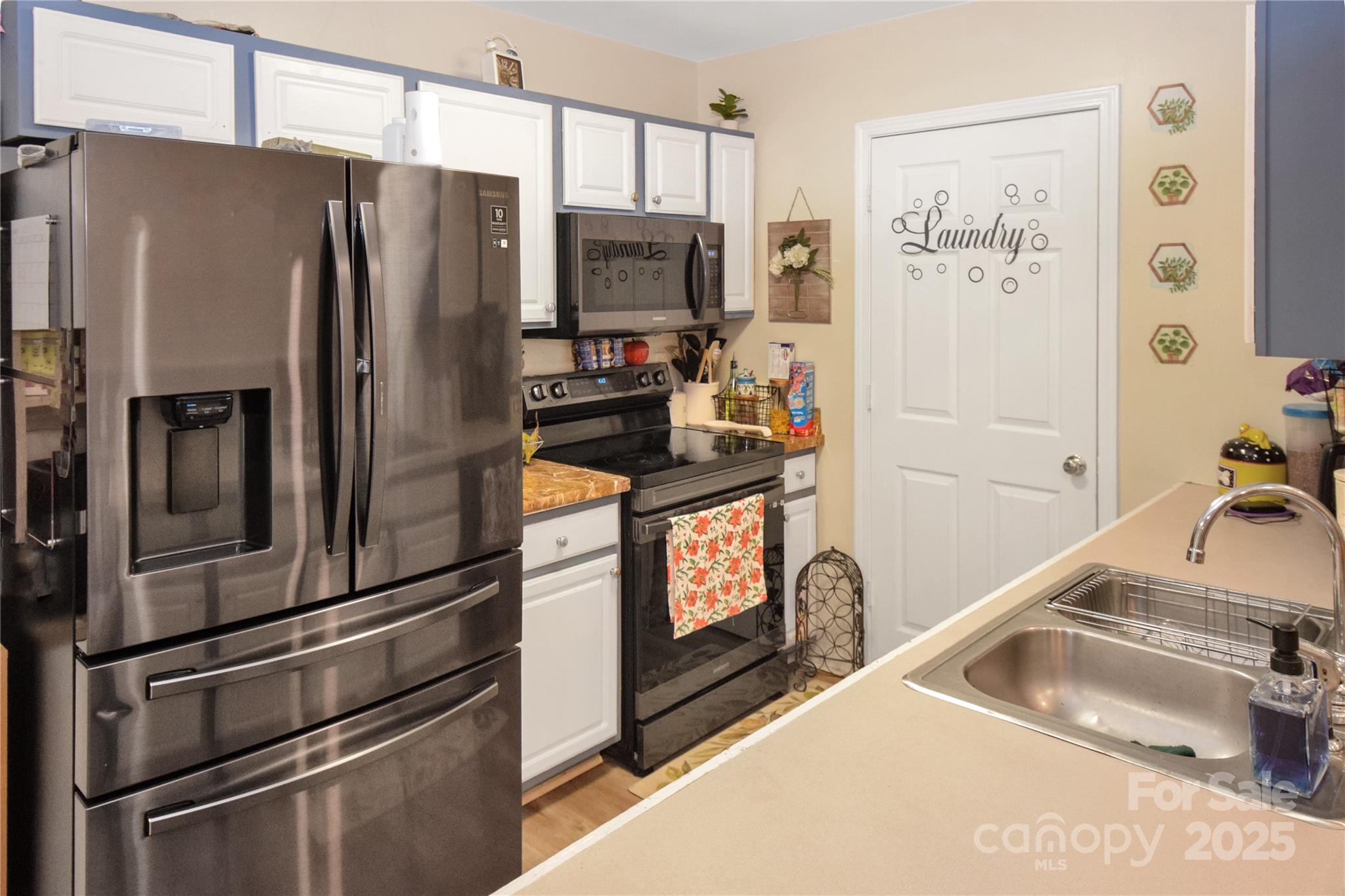 5337 Windy Valley Drive