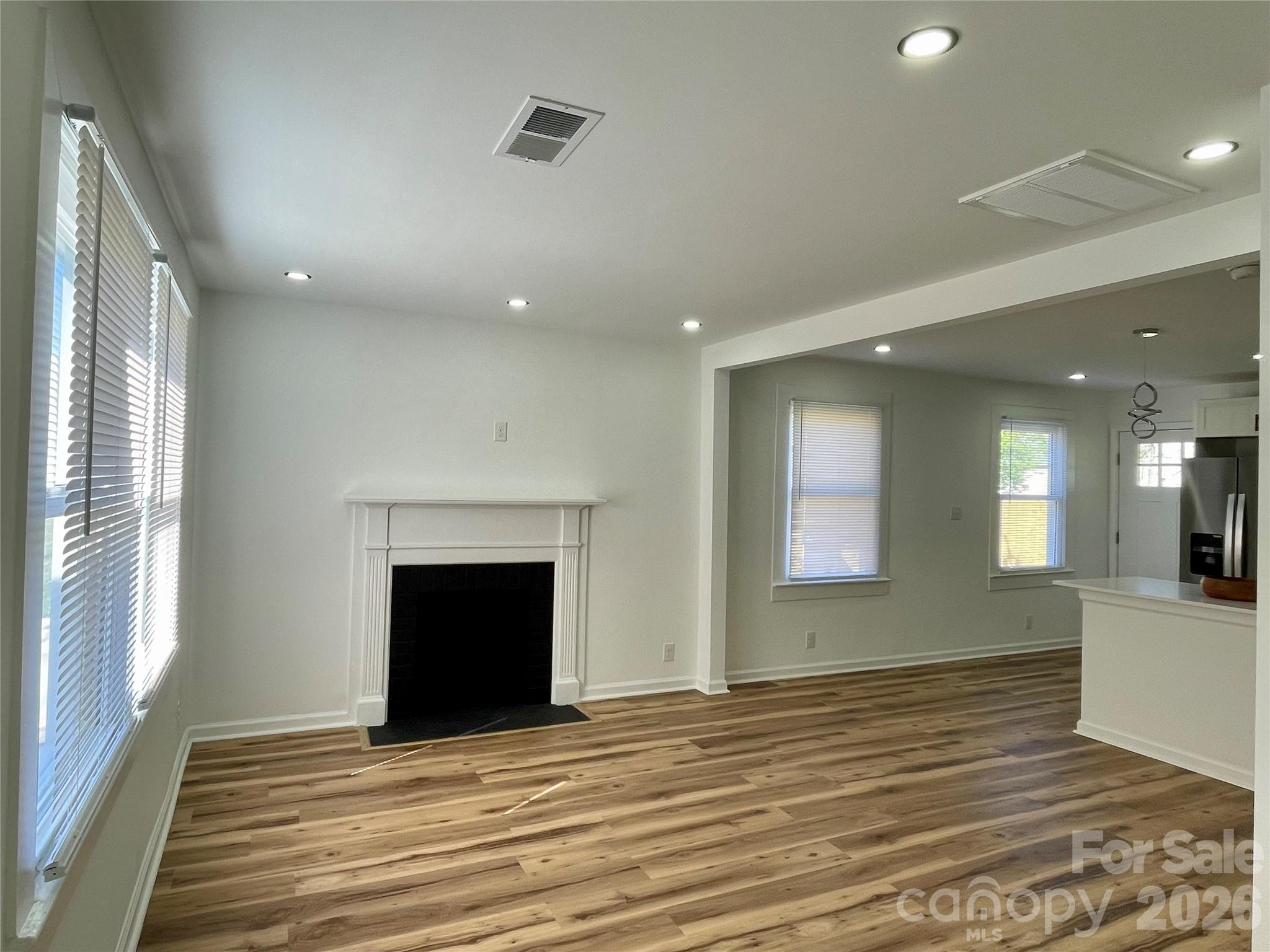 Carolinian Mills Inc - Residential