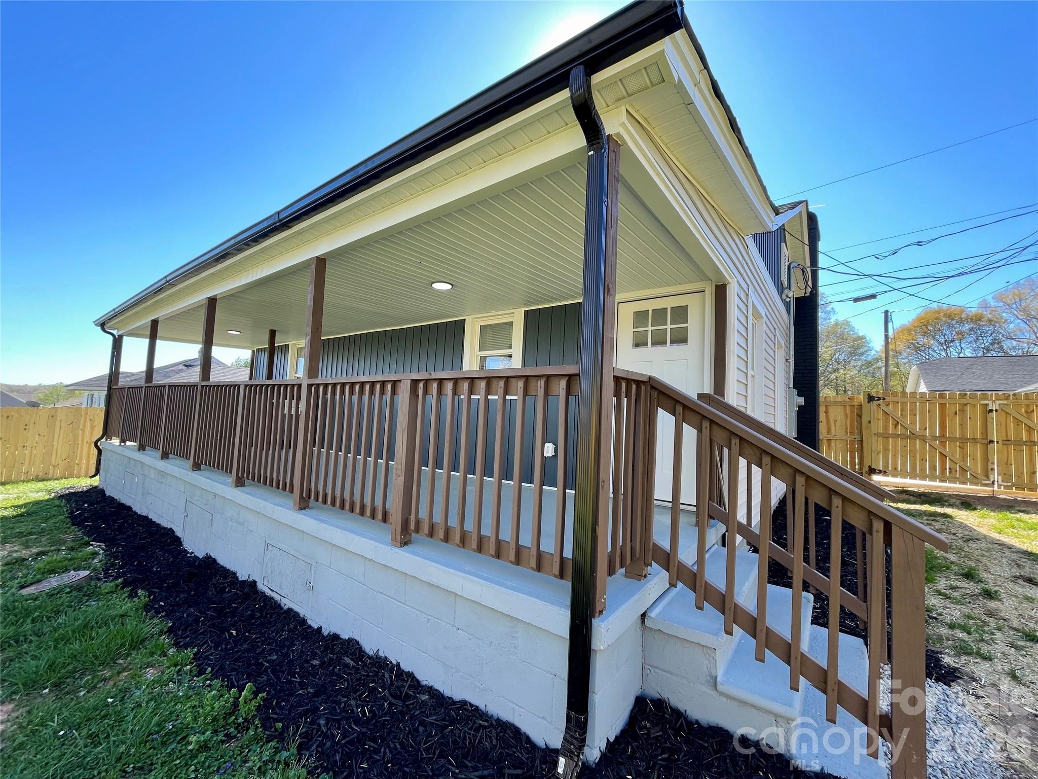 Carolinian Mills Inc - Residential