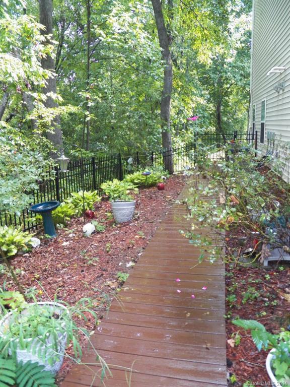 Sutton Place - Residential