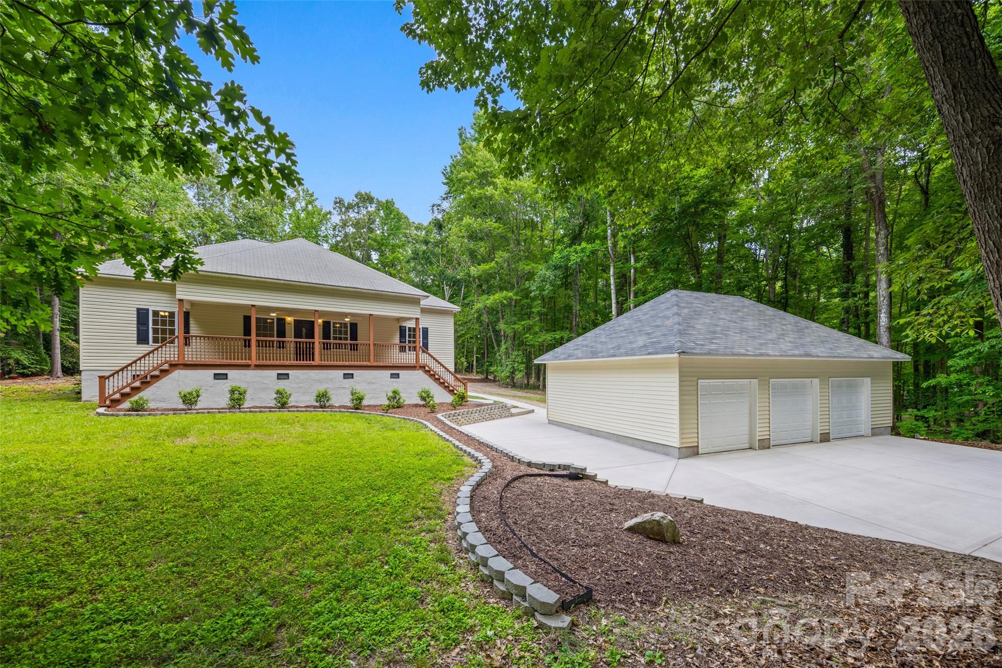 3429 Thoroughbred Lane