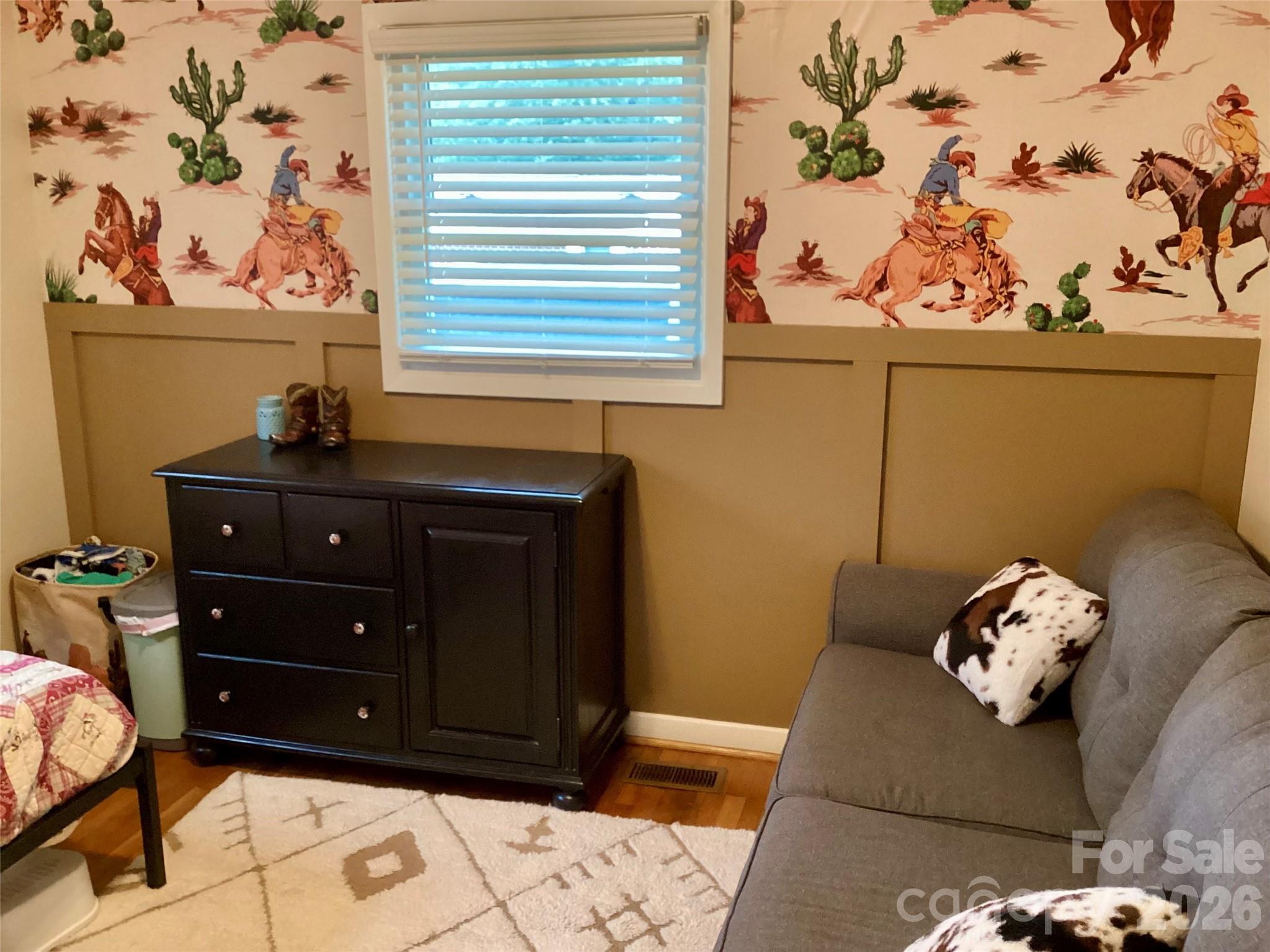 Forest Hills - Residential