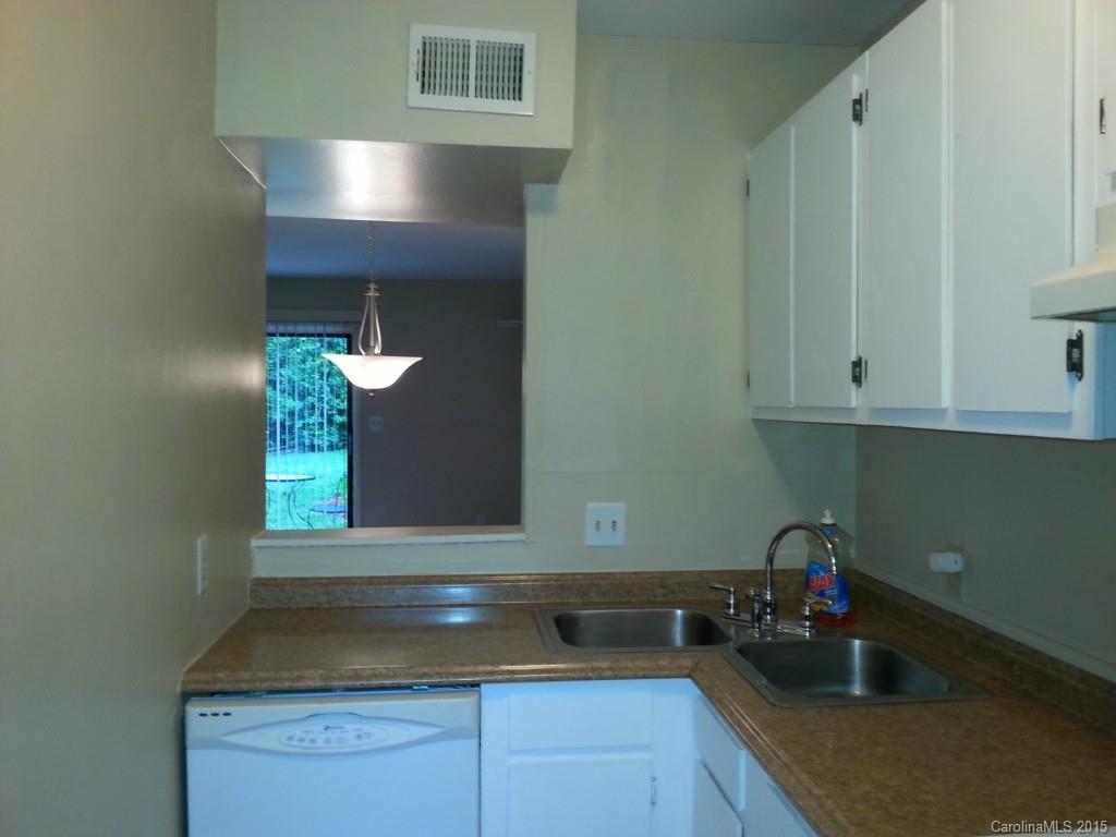 Walker Woods - Residential Lease