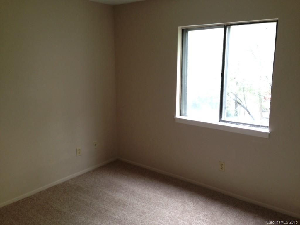 Walker Woods - Residential Lease