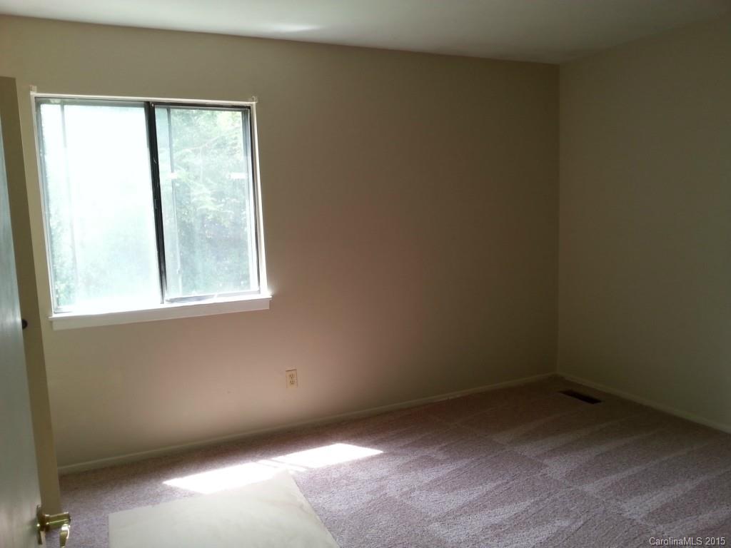 Walker Woods - Residential Lease