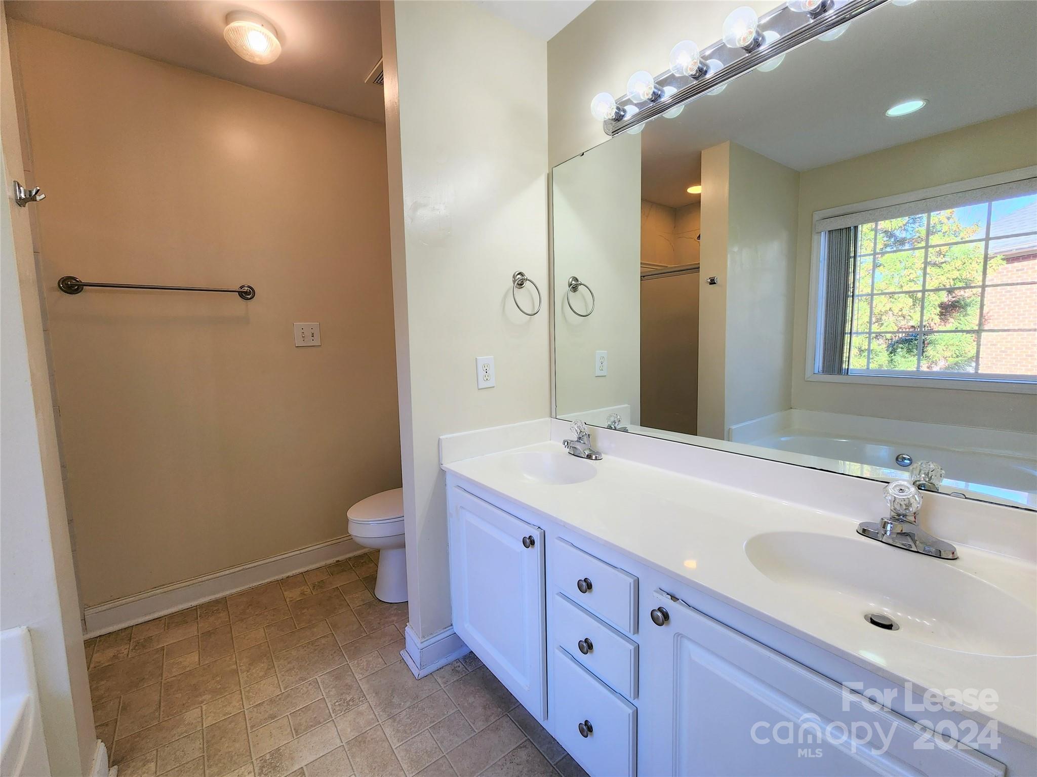 Province Greene - Residential Lease