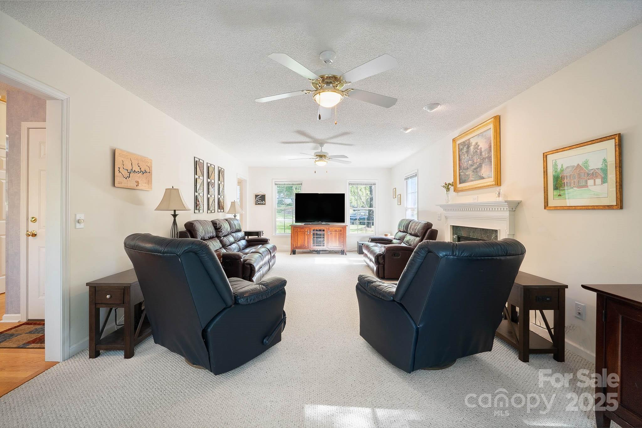 Hunters Run - Residential