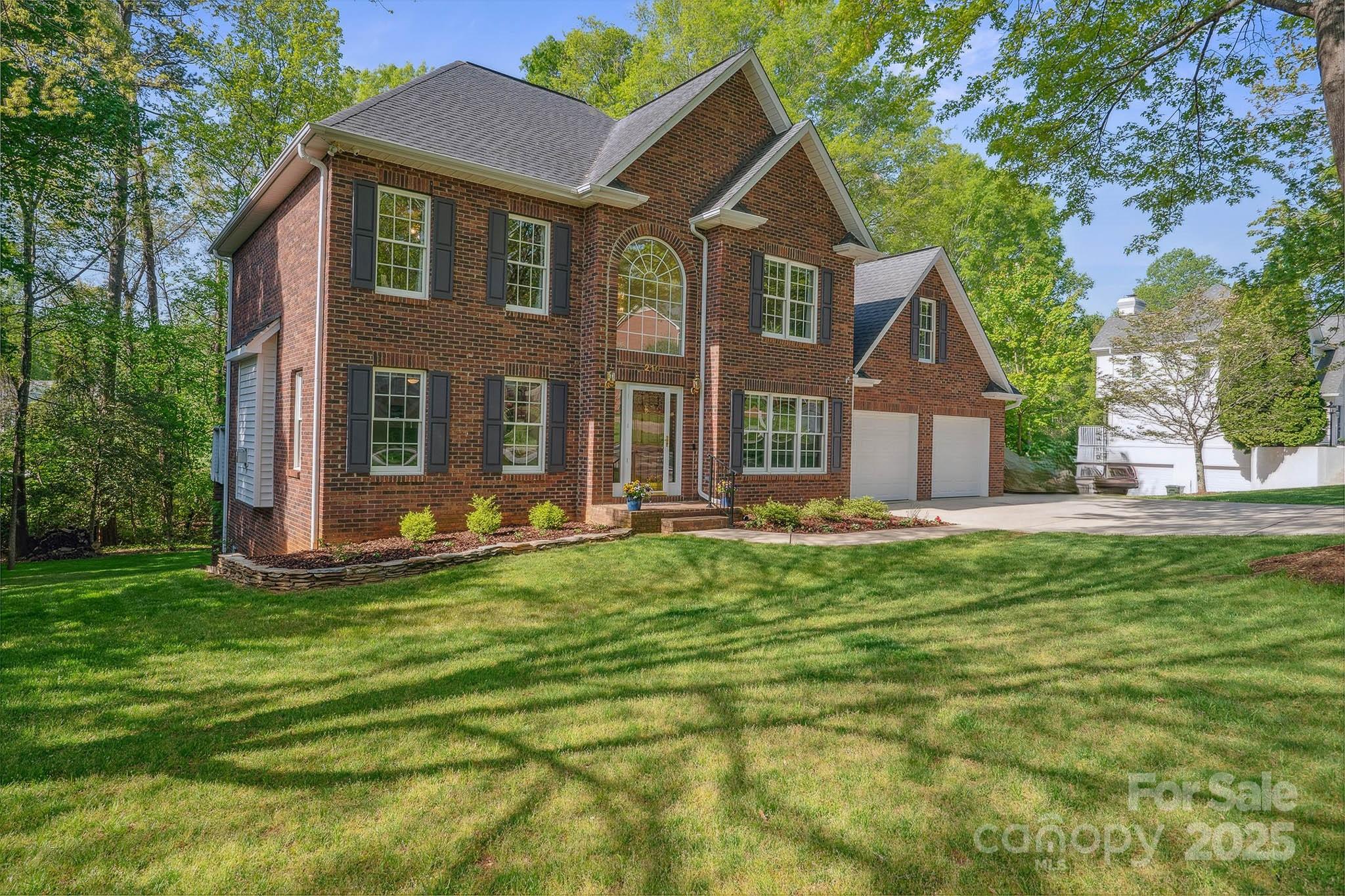 Hunters Run - Residential