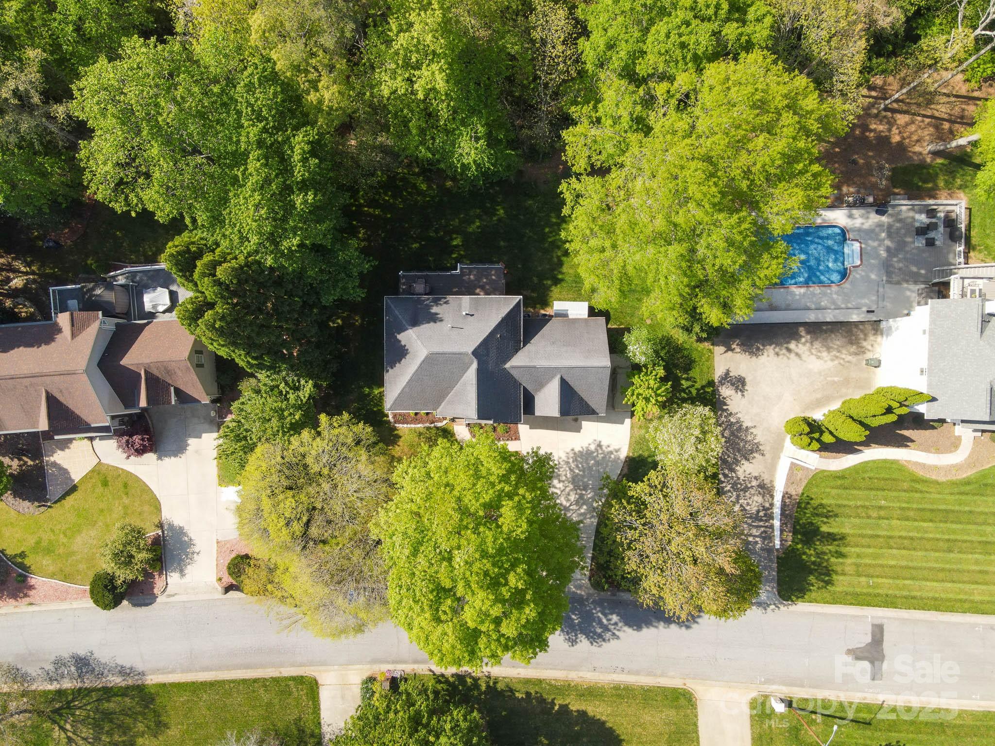 Hunters Run - Residential