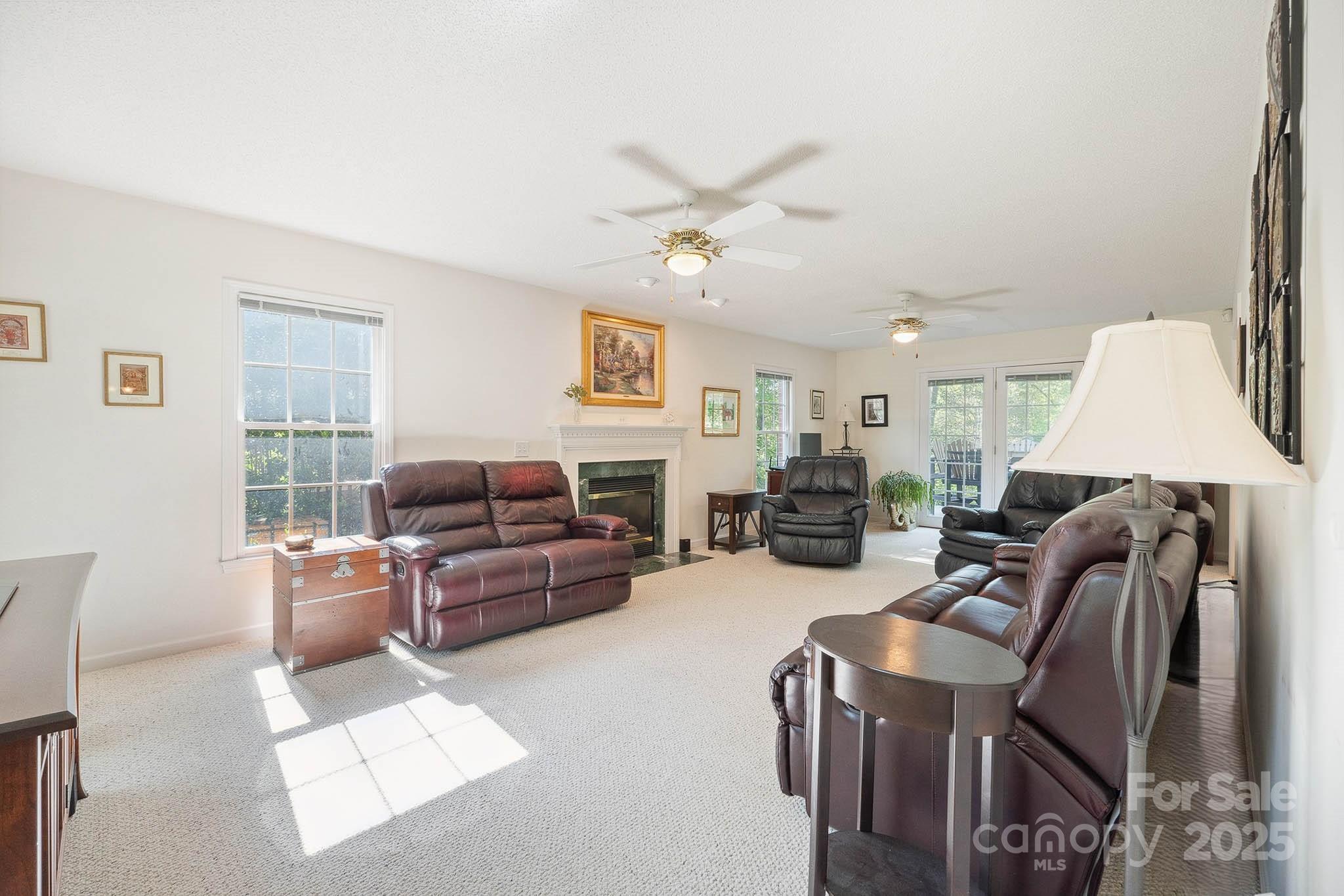 Hunters Run - Residential