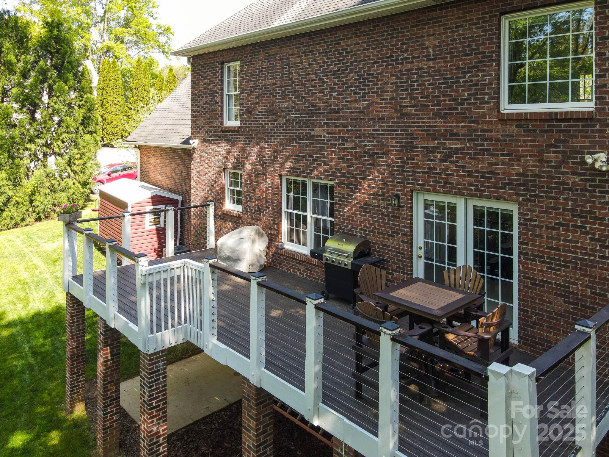 Hunters Run - Residential