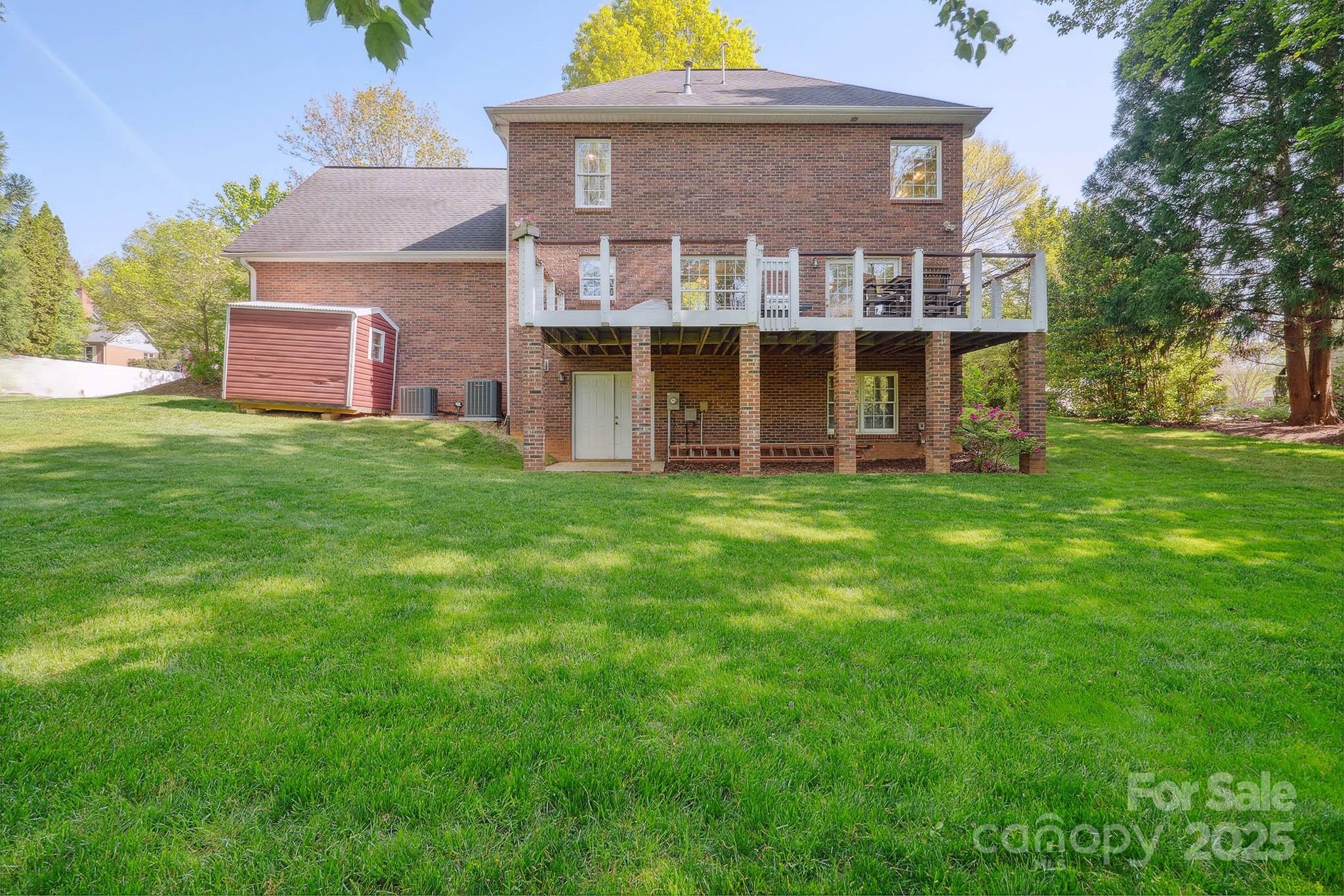 Hunters Run - Residential