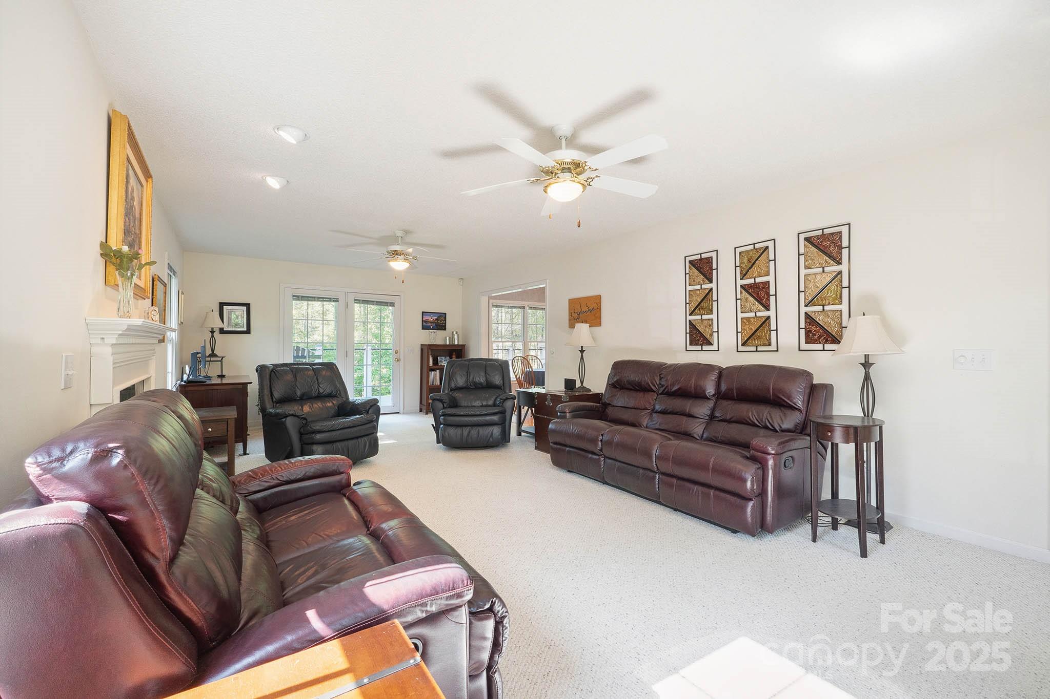 Hunters Run - Residential