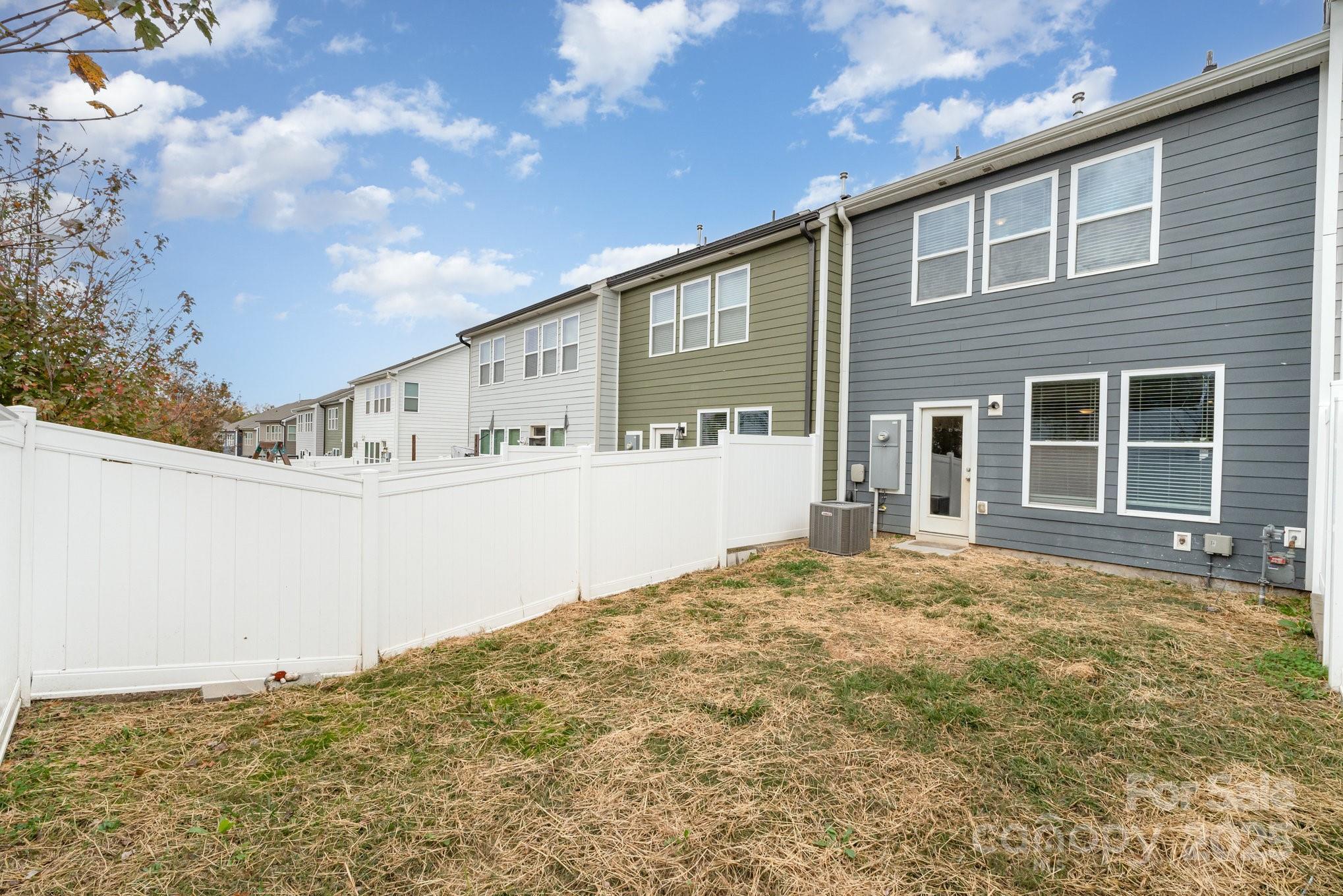 Paddlers Cove - Residential