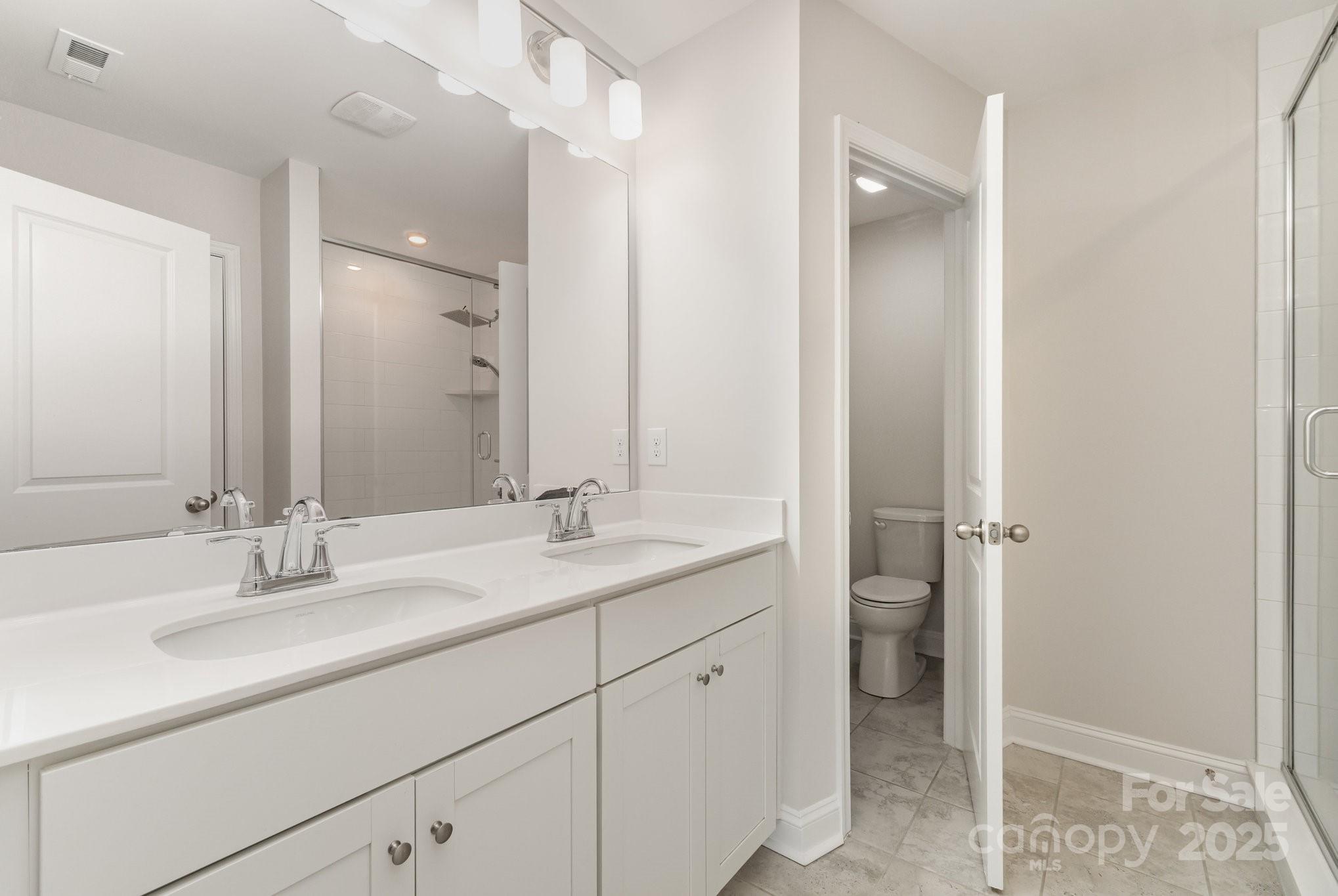 Paddlers Cove - Residential