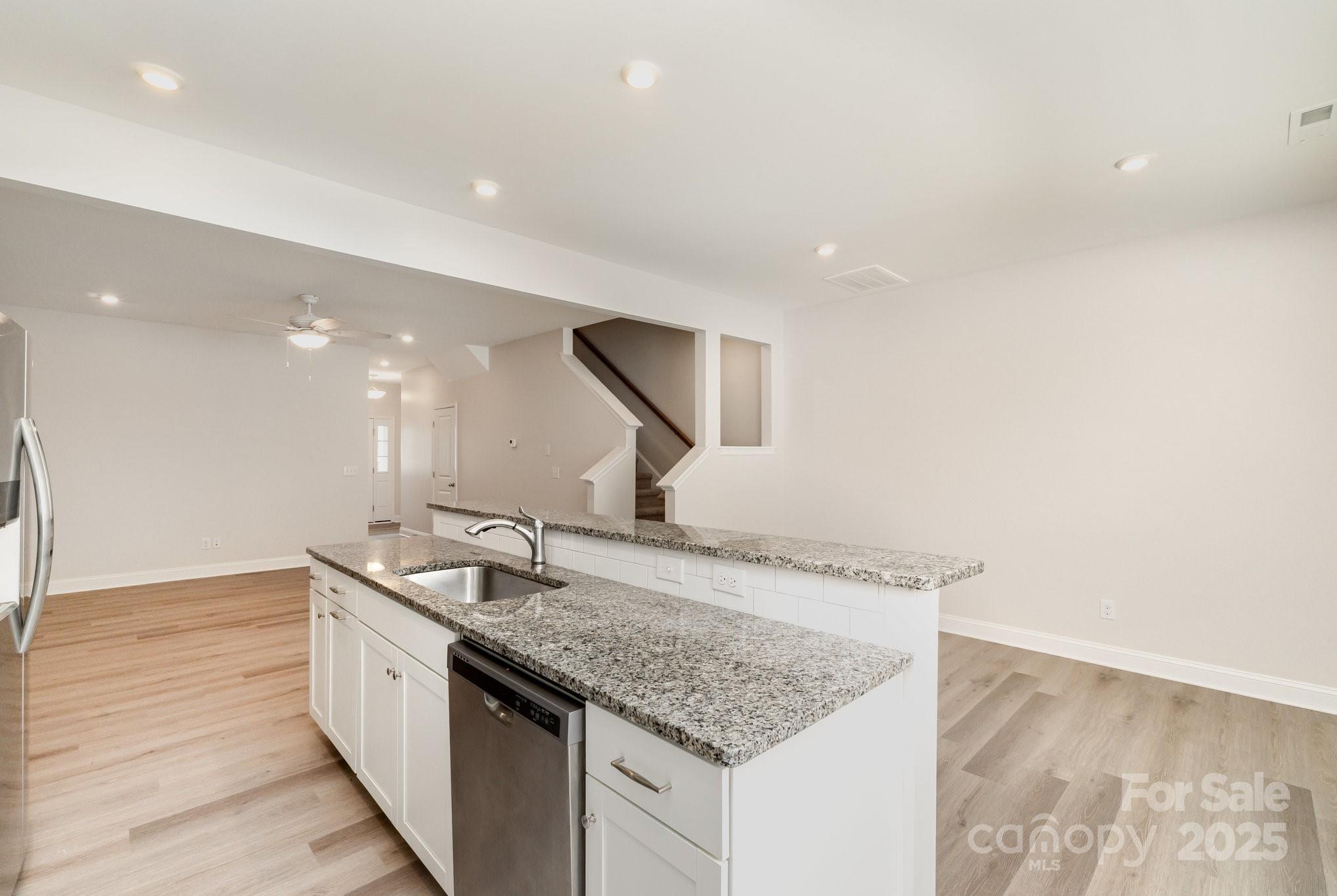 Paddlers Cove - Residential