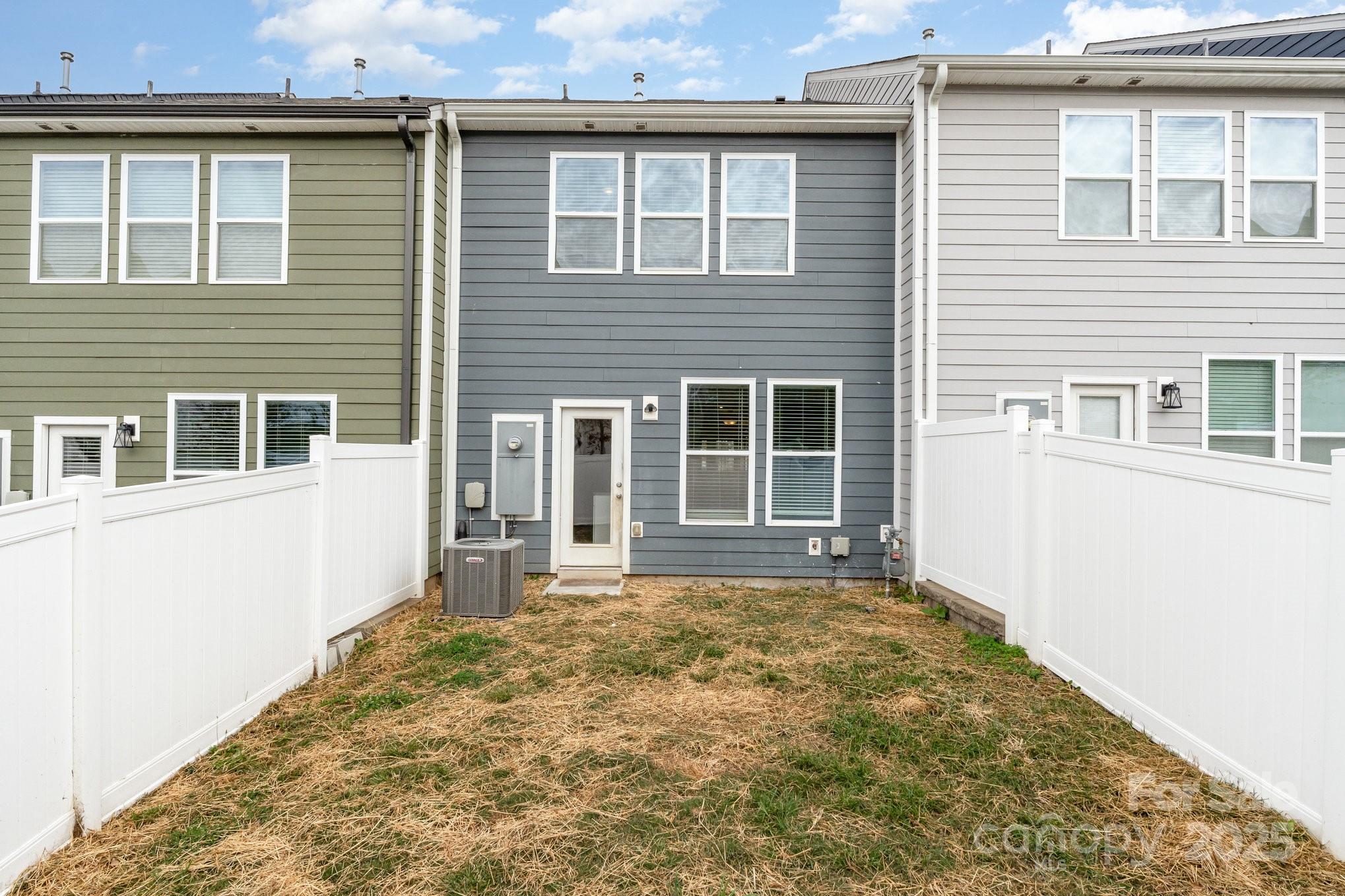 Paddlers Cove - Residential