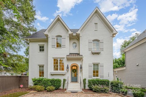 748 Ellsworth Road Charlotte NC 28211