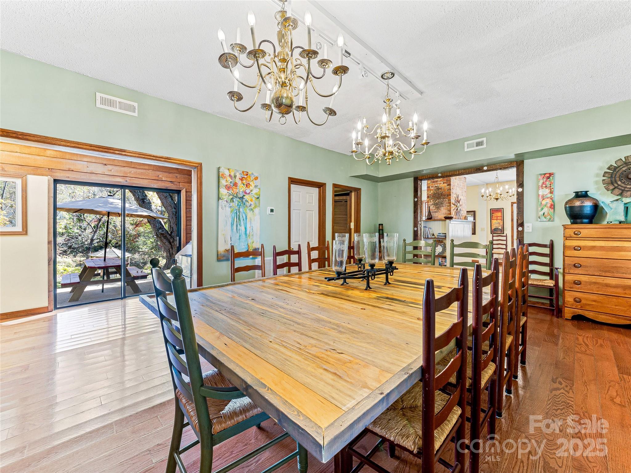 551 Bee Tree Road