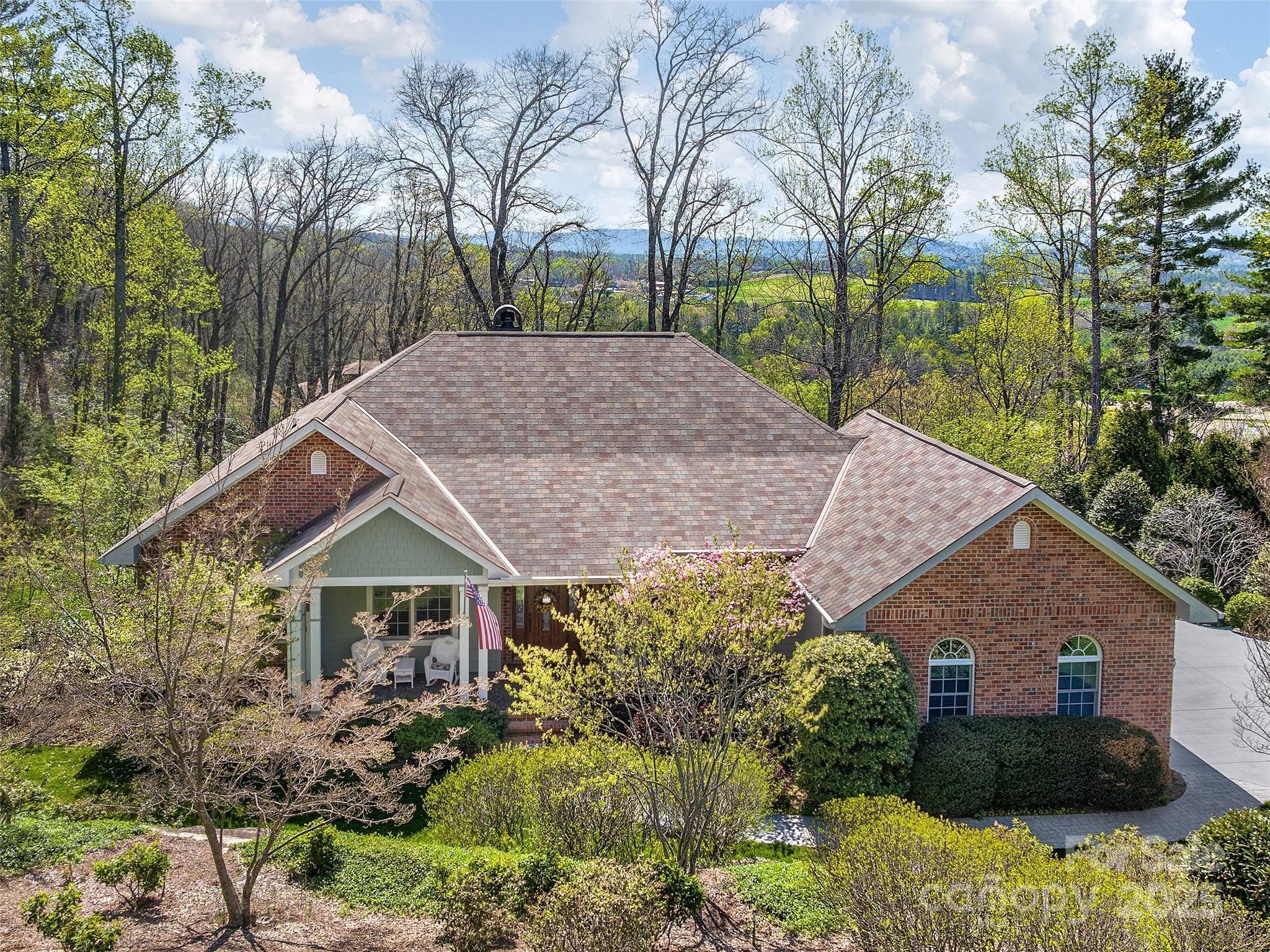 125 Lindsley Court