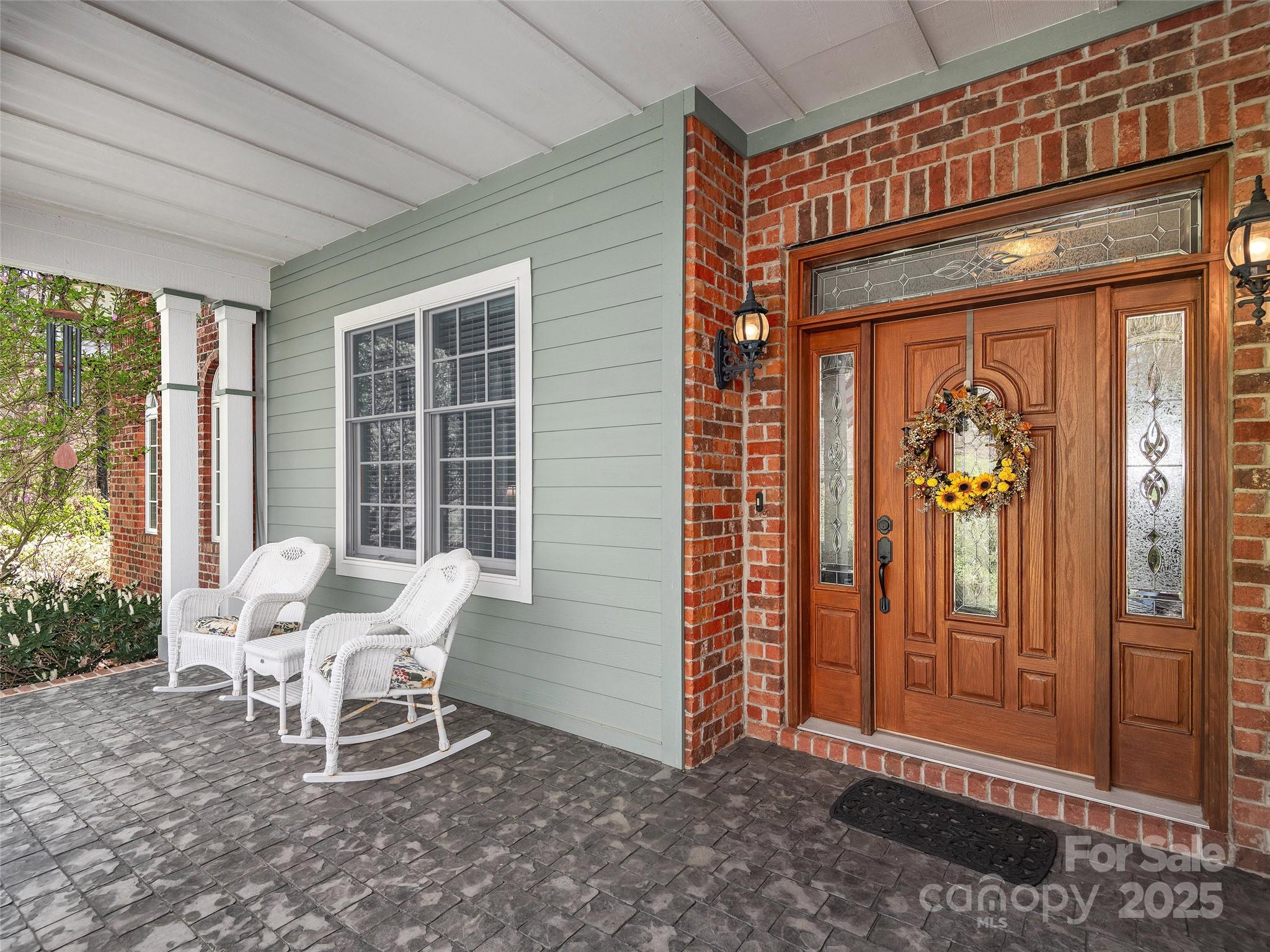 125 Lindsley Court