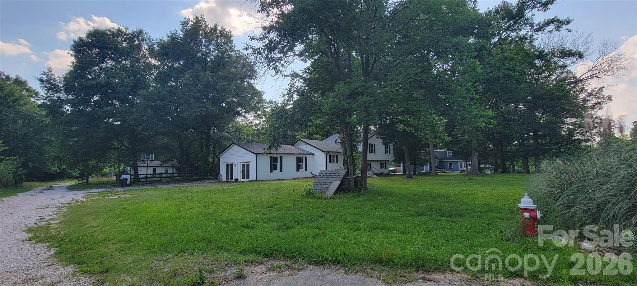 803 H C Baucom Road