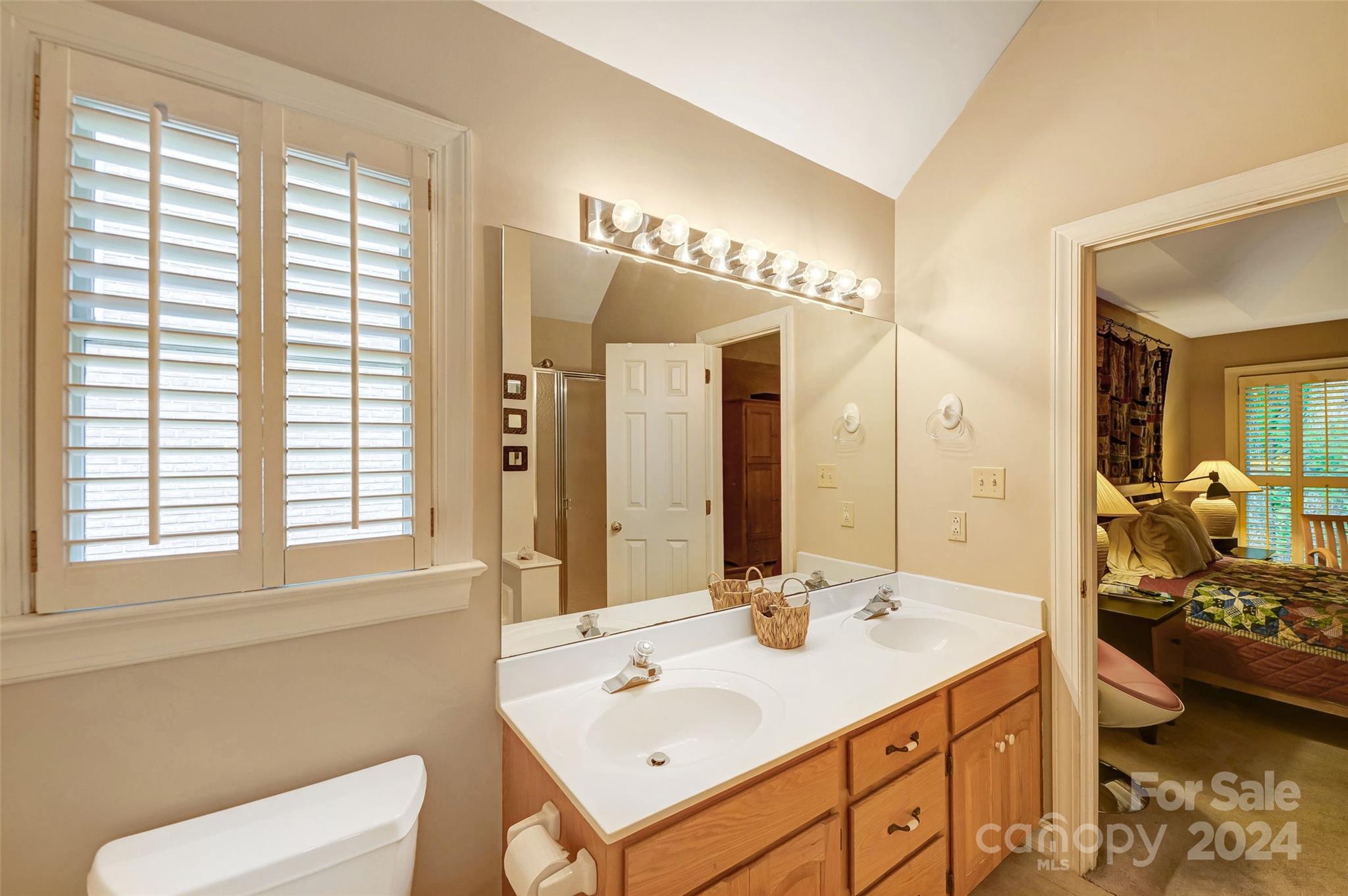 Tega Cay - Residential