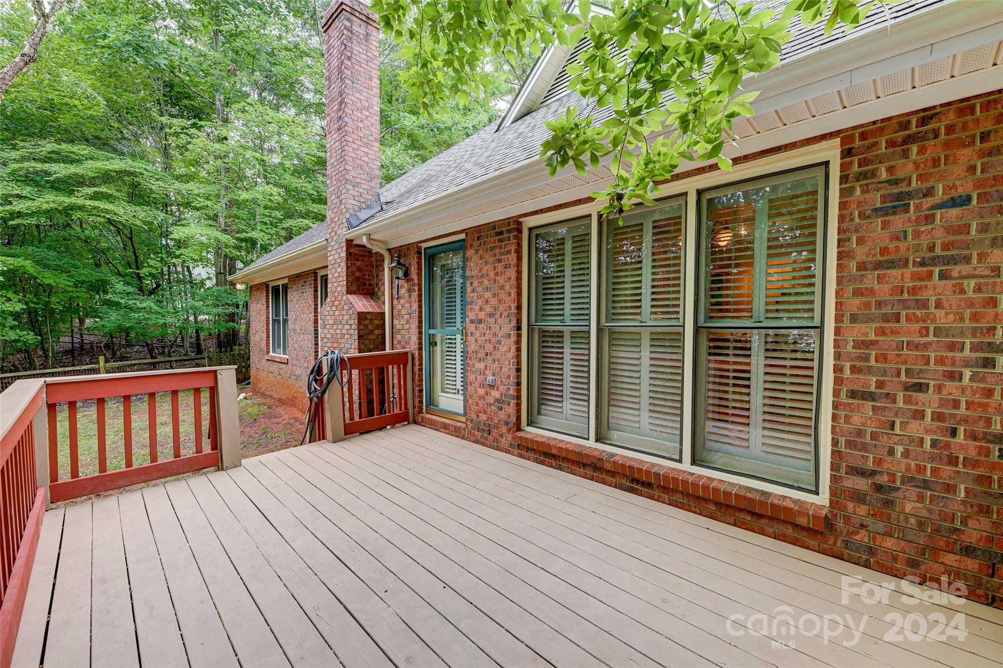 Tega Cay - Residential