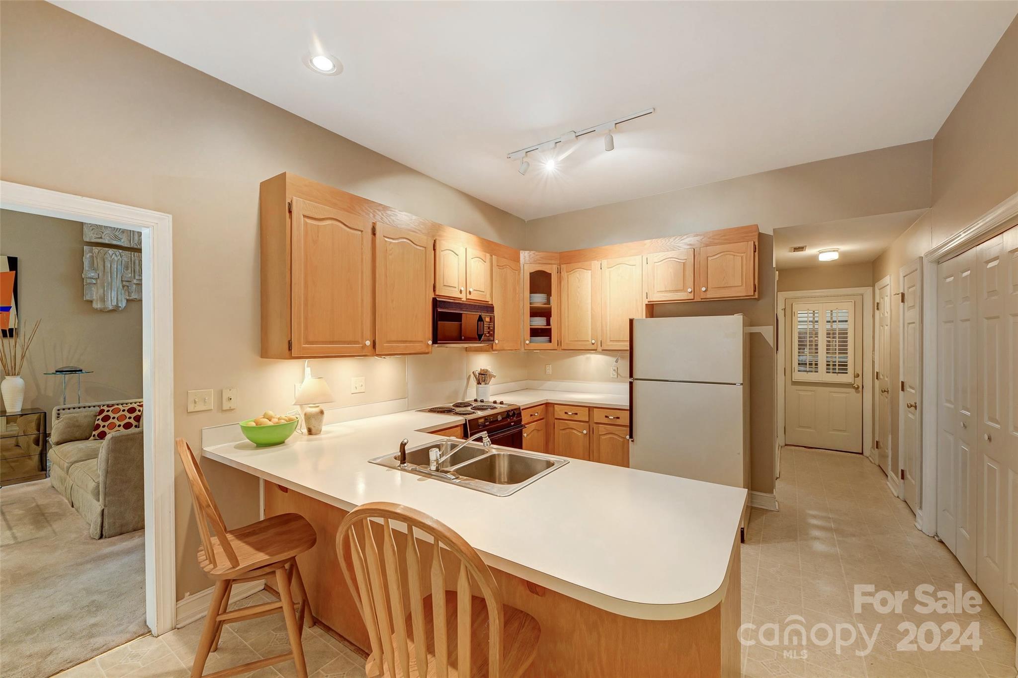 Tega Cay - Residential