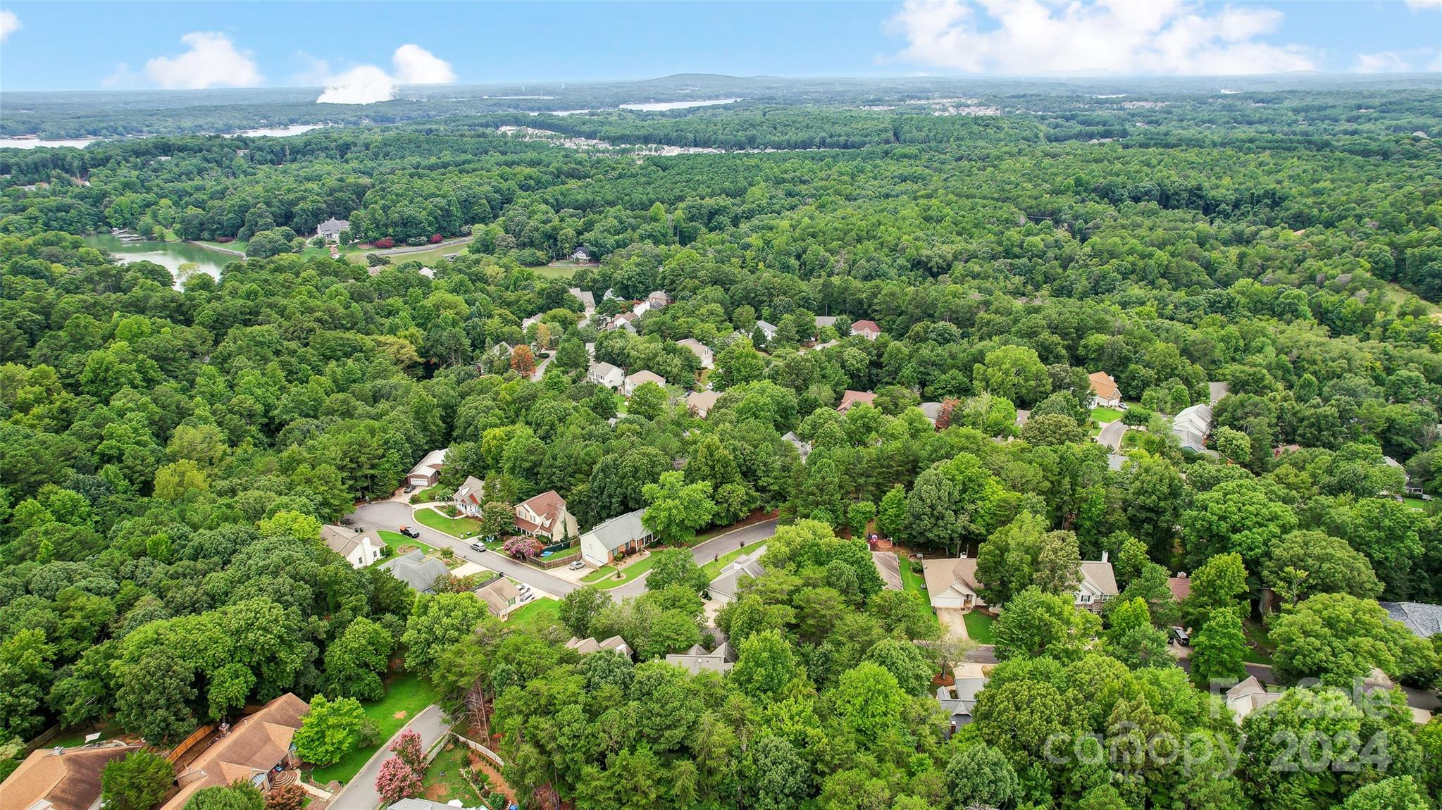 Tega Cay - Residential