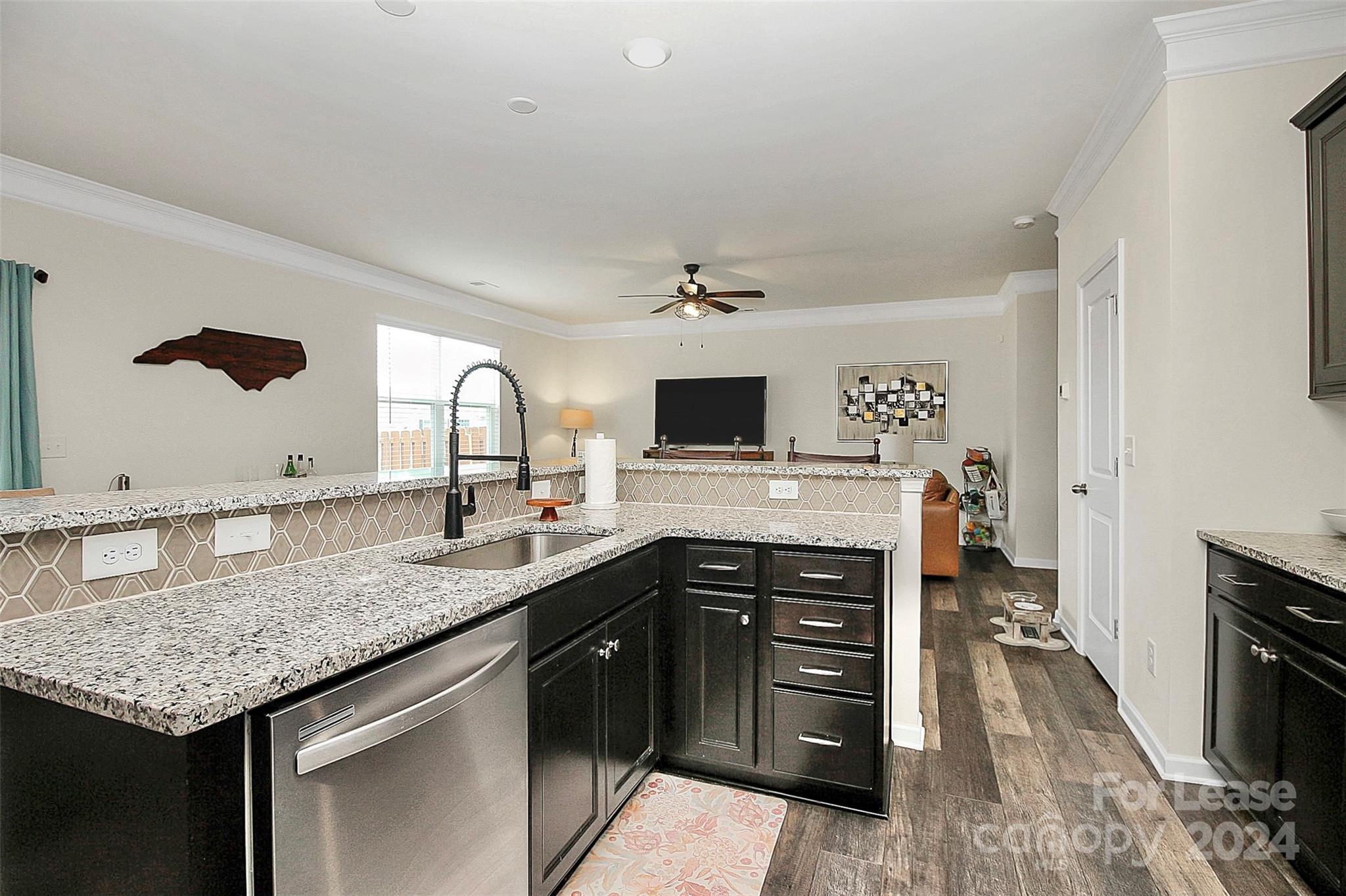 Dutchmans Ridge - Residential Lease