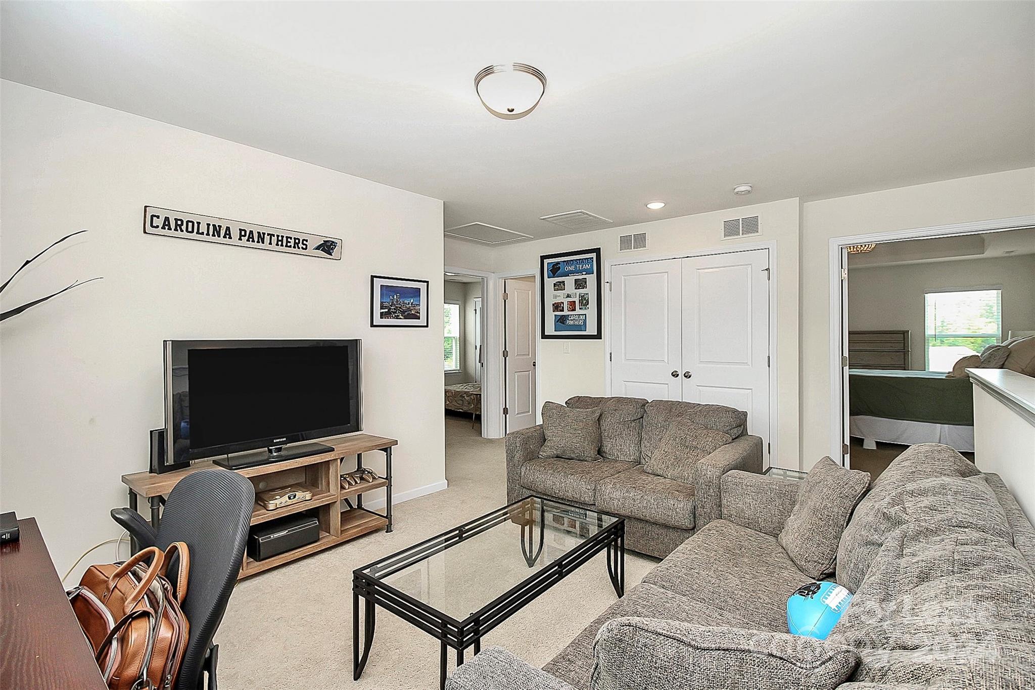 Dutchmans Ridge - Residential Lease