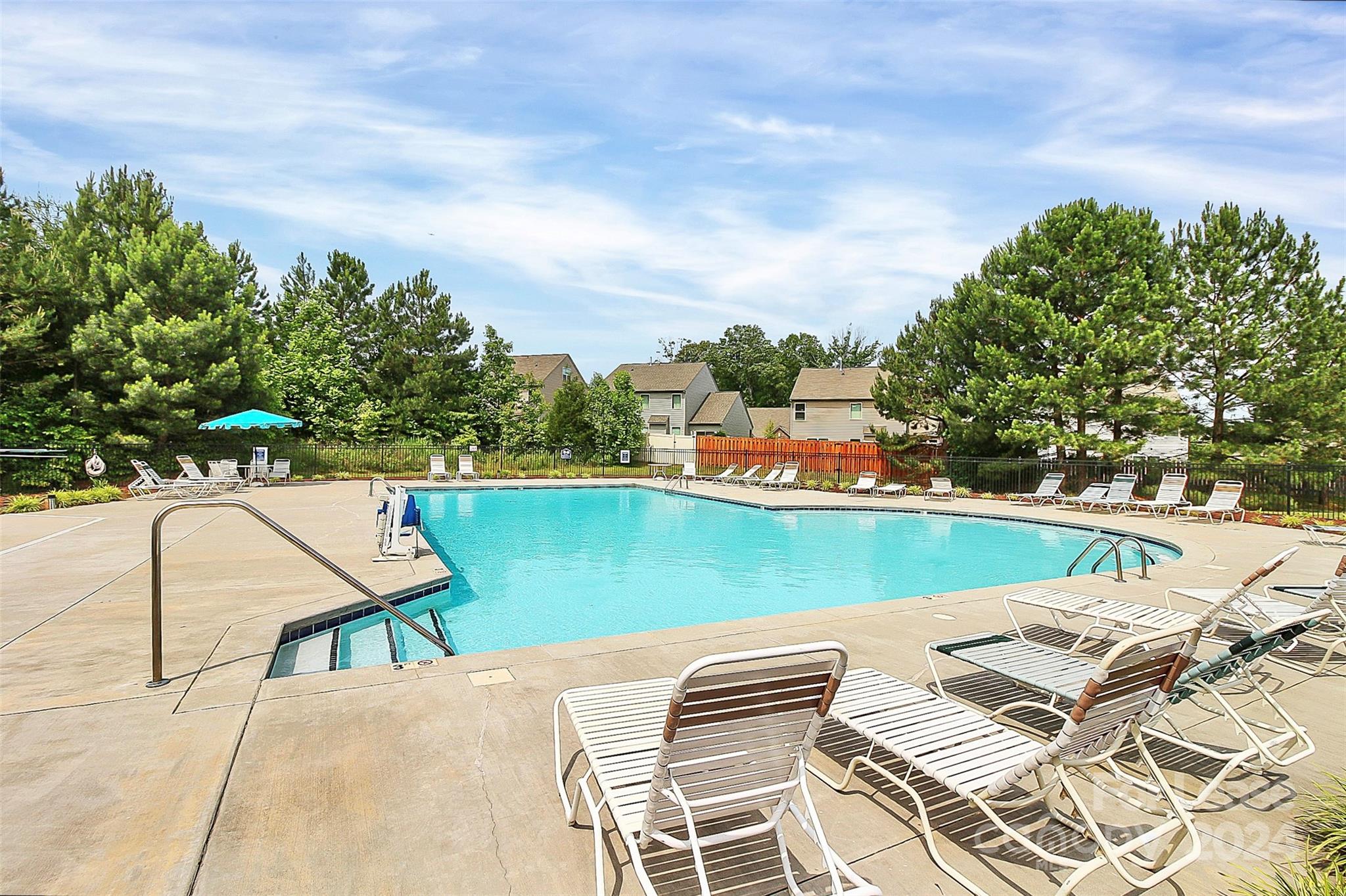 Dutchmans Ridge - Residential Lease