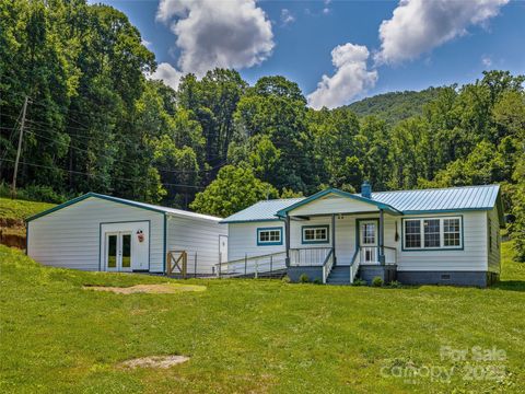 471 Claude Cook Road Sylva NC 28779